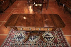 Table de canapé Régence écossaise