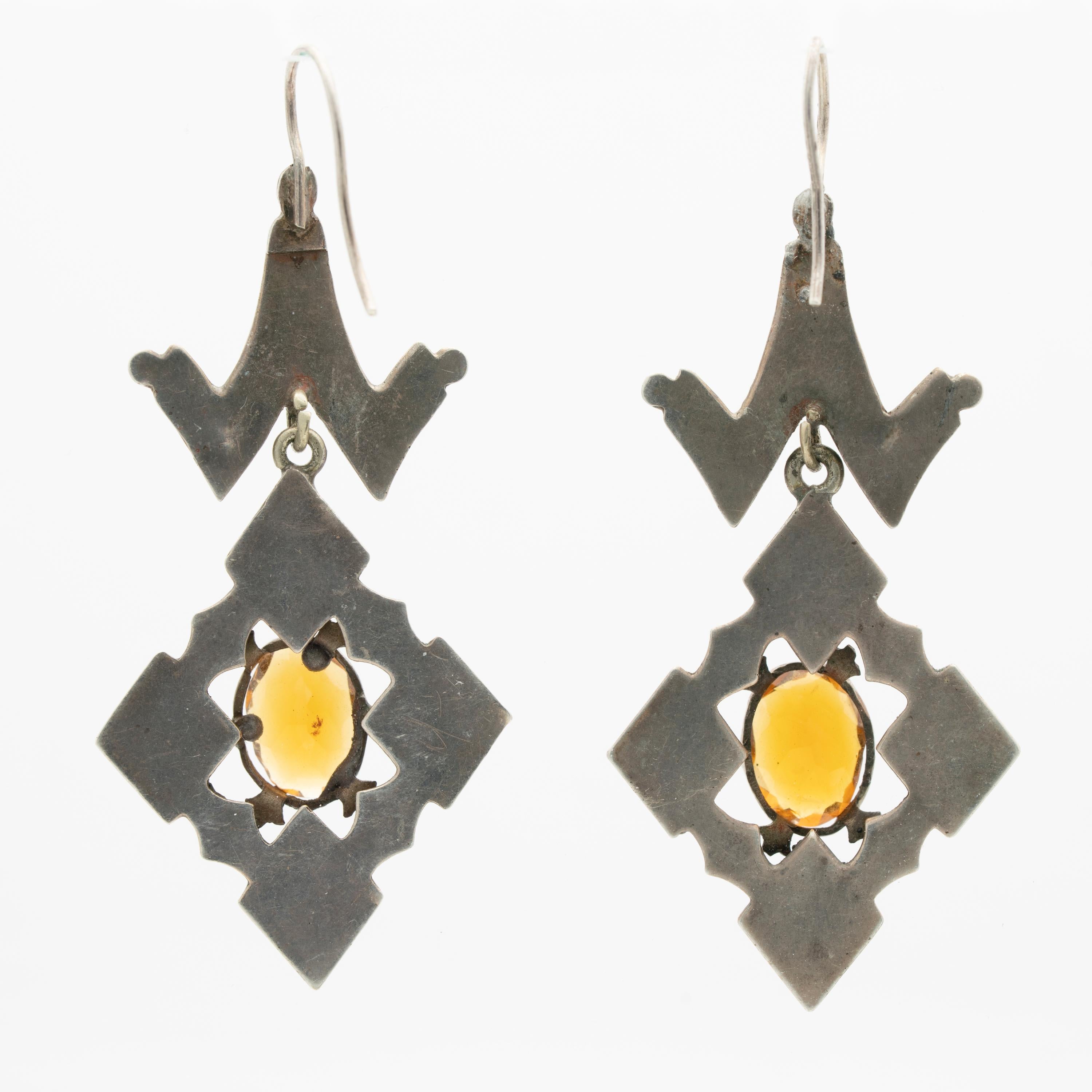 Oval Cut Scottish Silver and Agate and Citrine Drop Earrings