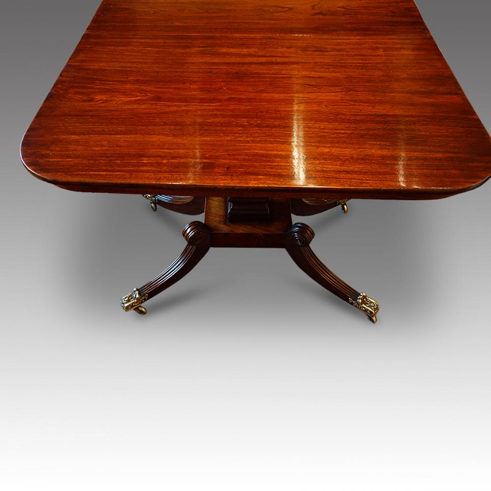 Scottish William IV Mahogany Twin Pedestal Extending Dining Table, circa 1825 1