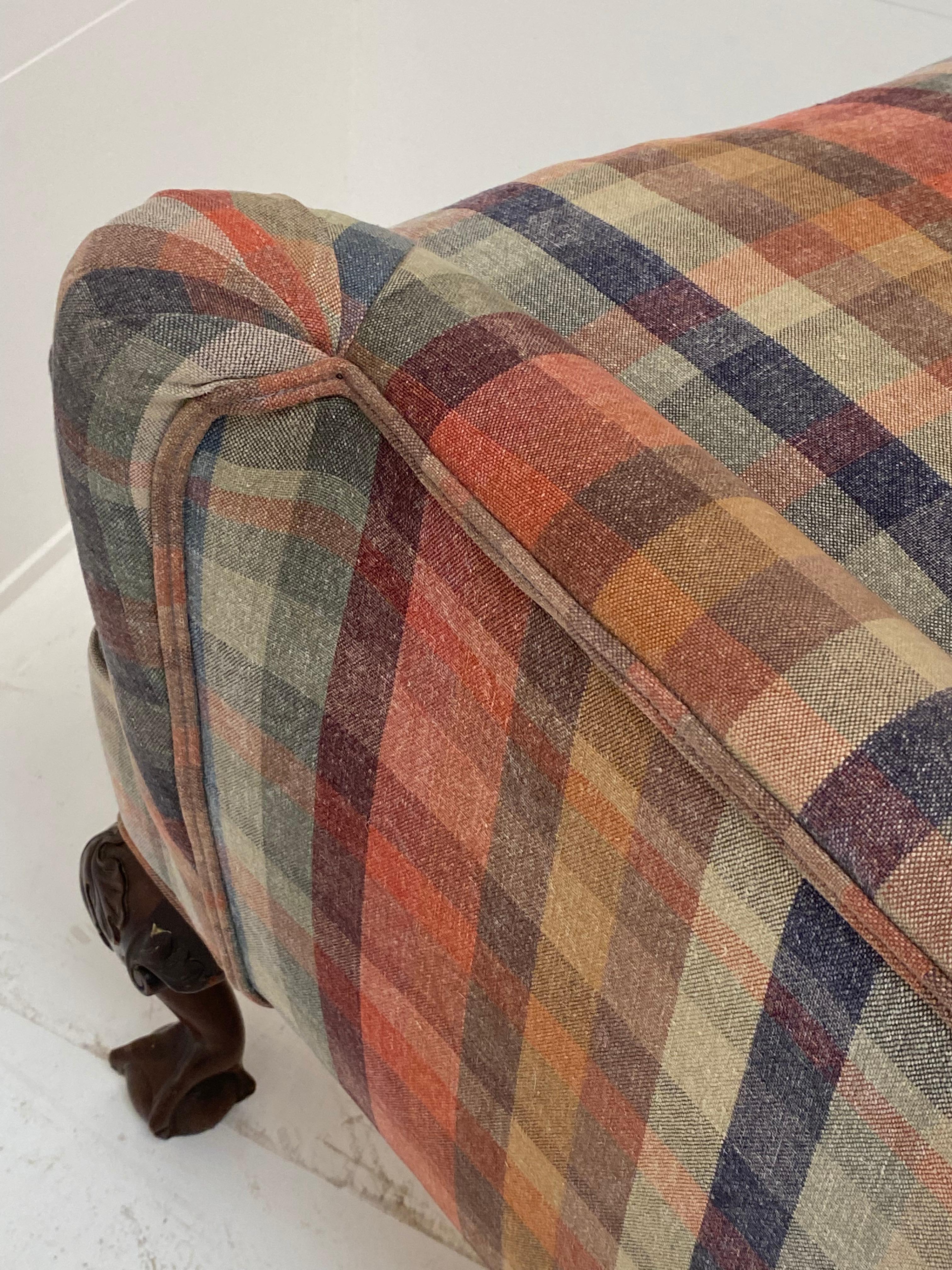  Antique Scottish Wing Chair with Claw-Feet and Tartan Fabric In Good Condition In Schellebelle, BE