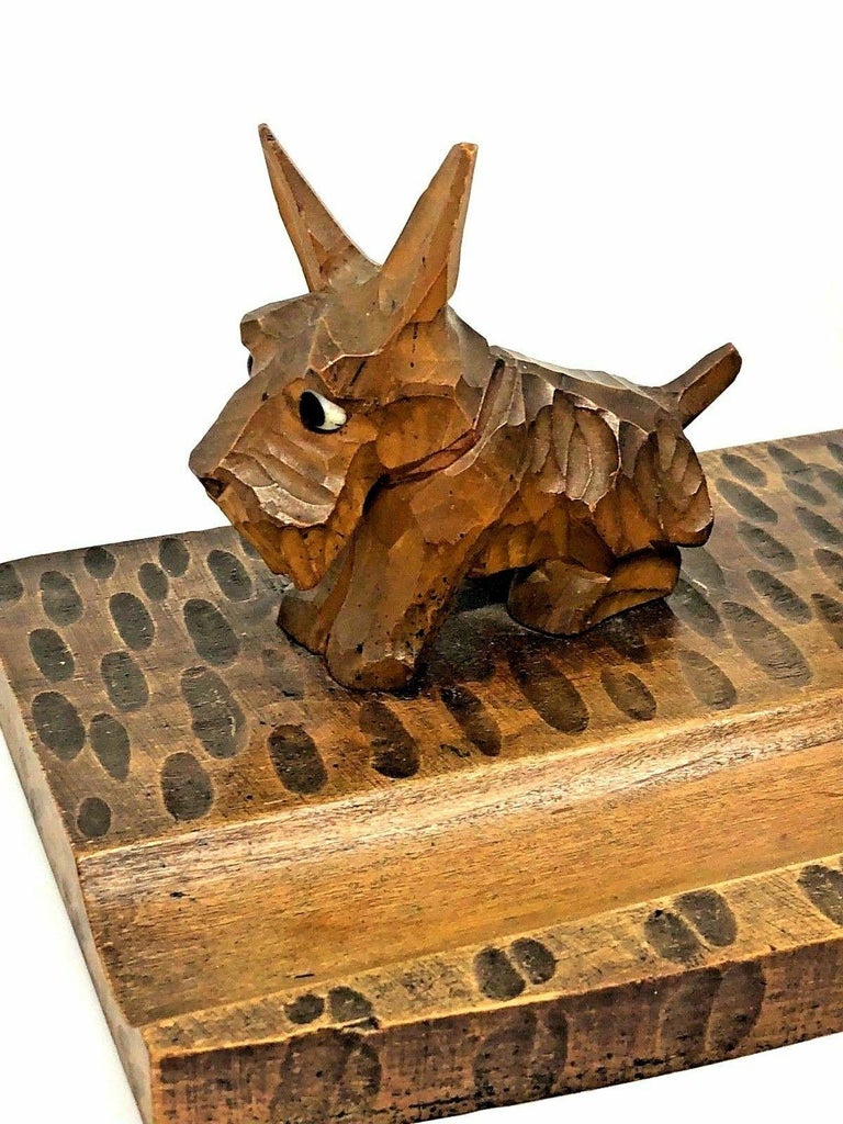 Scotty Dog Black Forest Wood Carved Inkwell German Vintage, 1930s In Good Condition For Sale In Nürnberg, DE