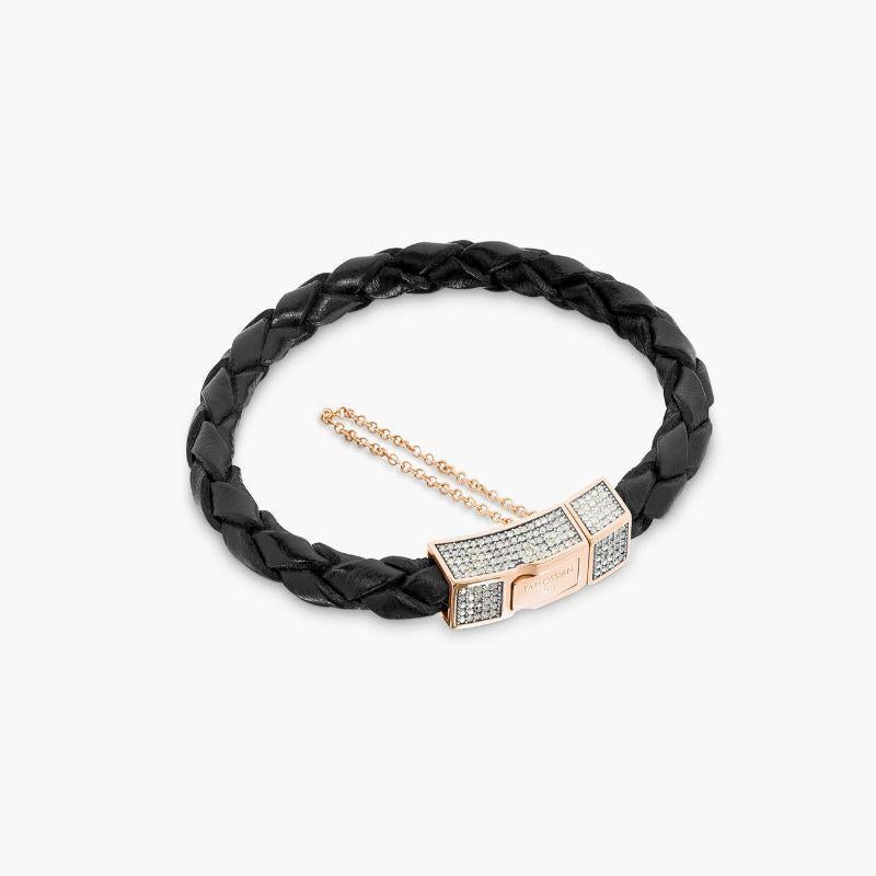 Click Scoubidou Micro Pave Bracelet in Black Leather with 18K Rose Gold and Diamond, Size S

A micro pave surface of 270 single-cut, white diamonds beautifully decorate the 18k rose gold clasp, finished with a trace chain for extra security and