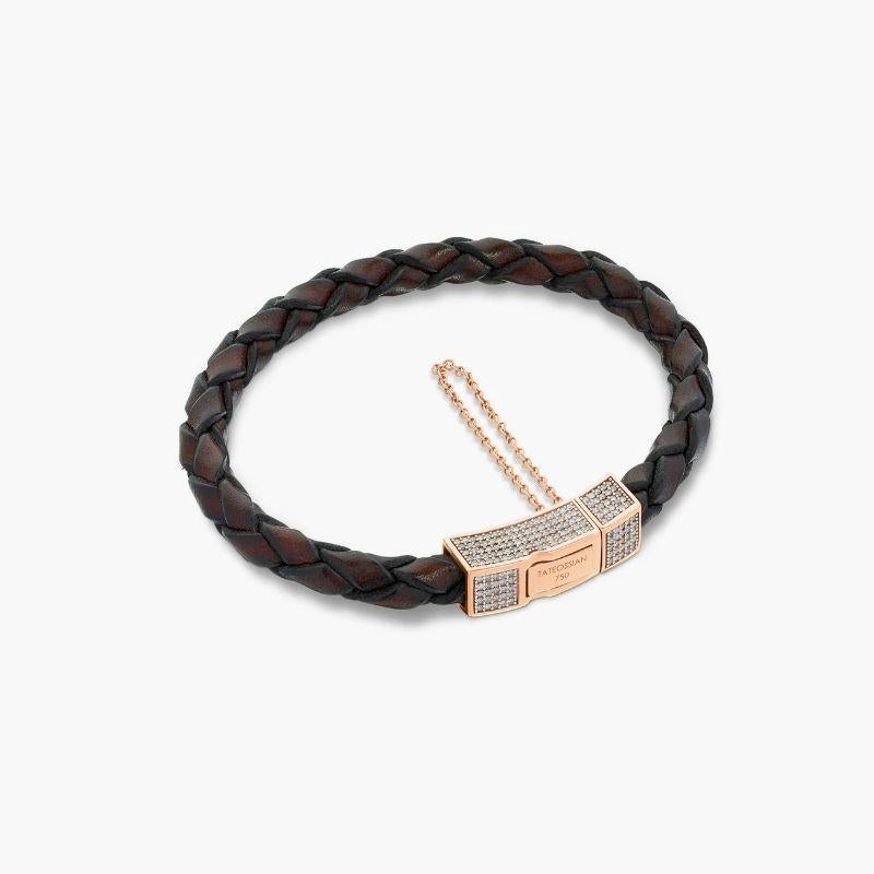 Click Scoubidou Micro Pave Bracelet in Brown Leather with 18K Rose Gold and Diamond, Size L

A micro pave surface of 270 single-cut, white diamonds beautifully decorate the 18k rose gold clasp, finished with a trace chain for extra security and