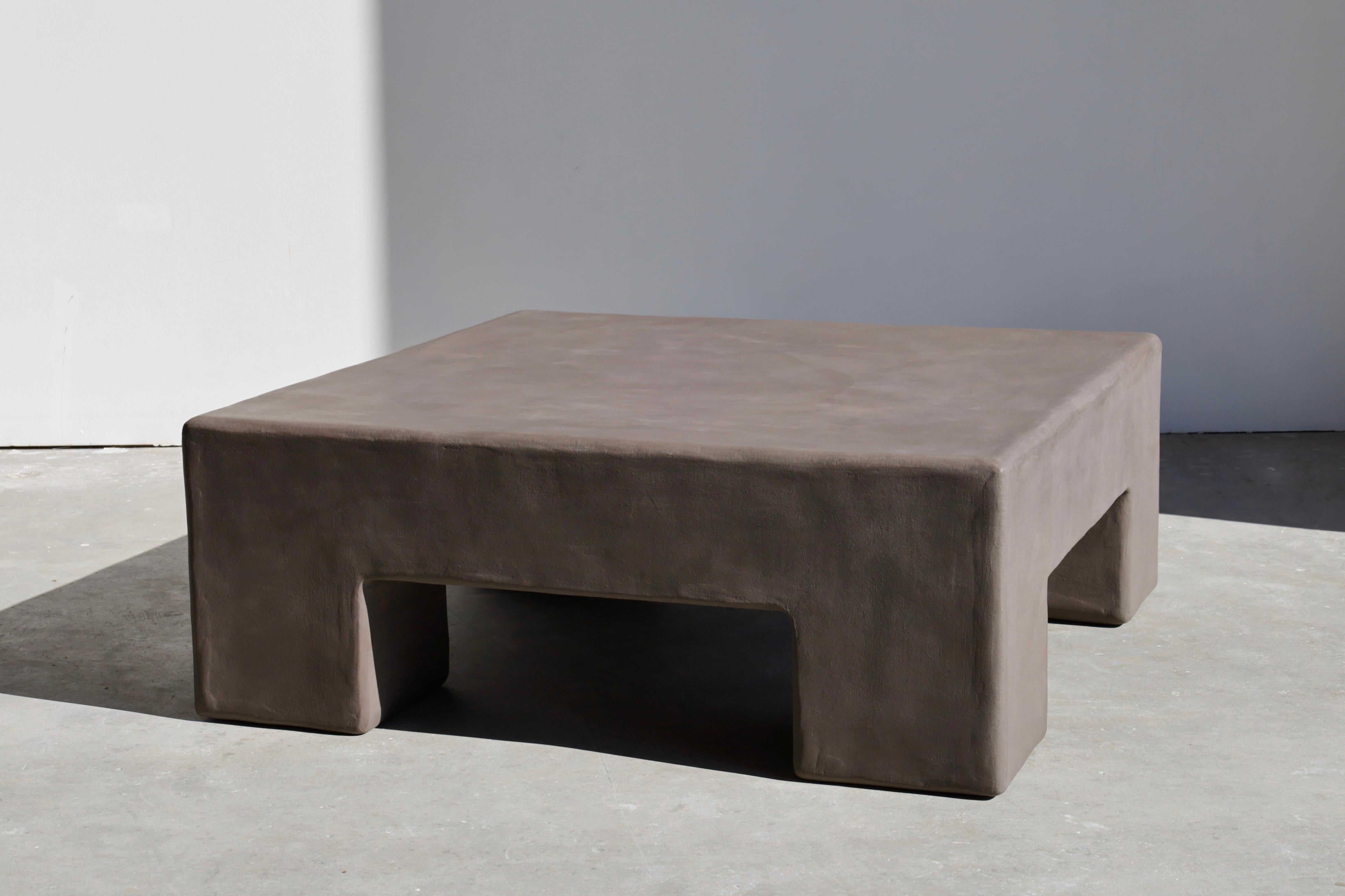 Minimalist scout minimalist plaster coffee table in atacama by öken house studios For Sale