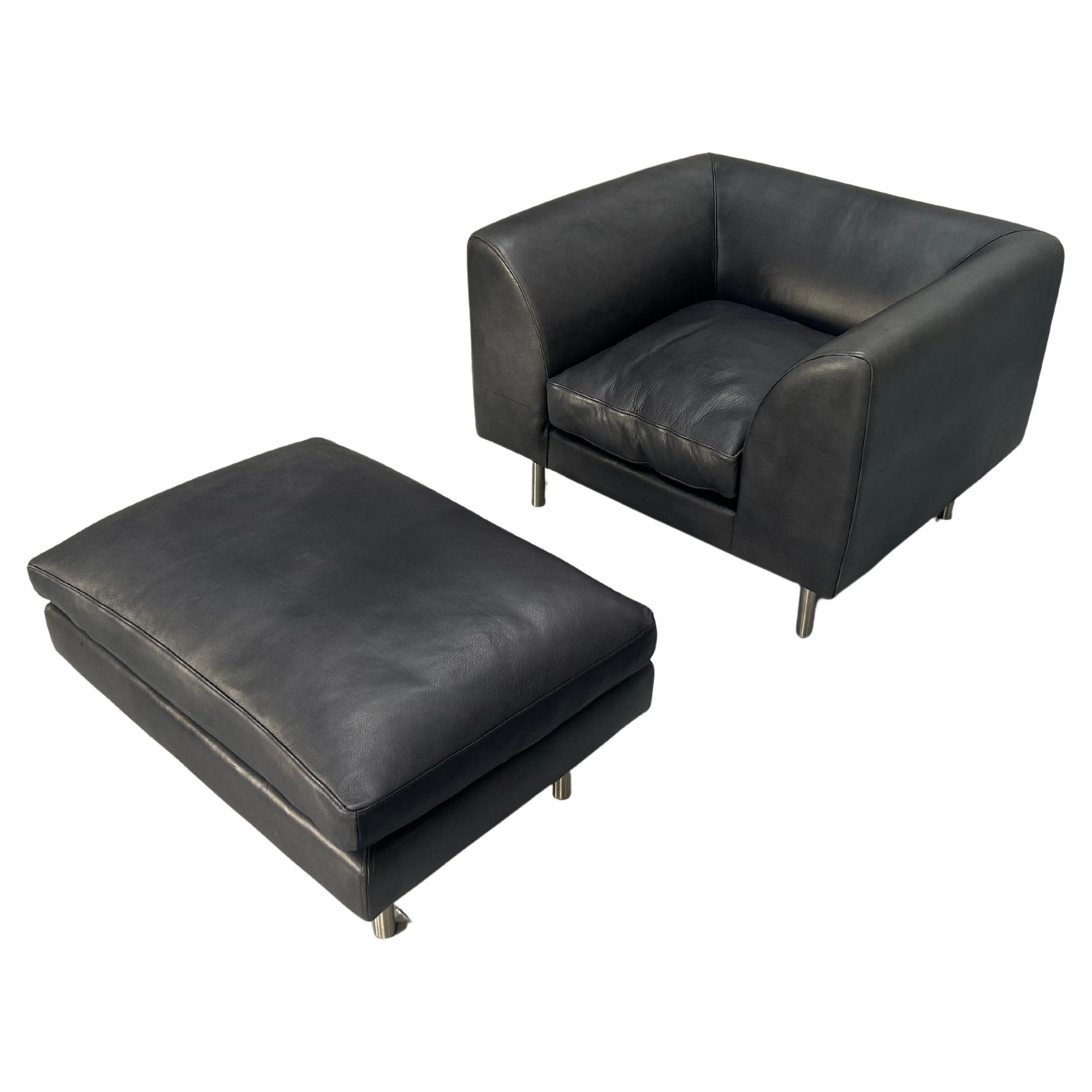 SCP "Woodgate" Sessel 
Fußhocker/Ottoman - Marineblaues Leder