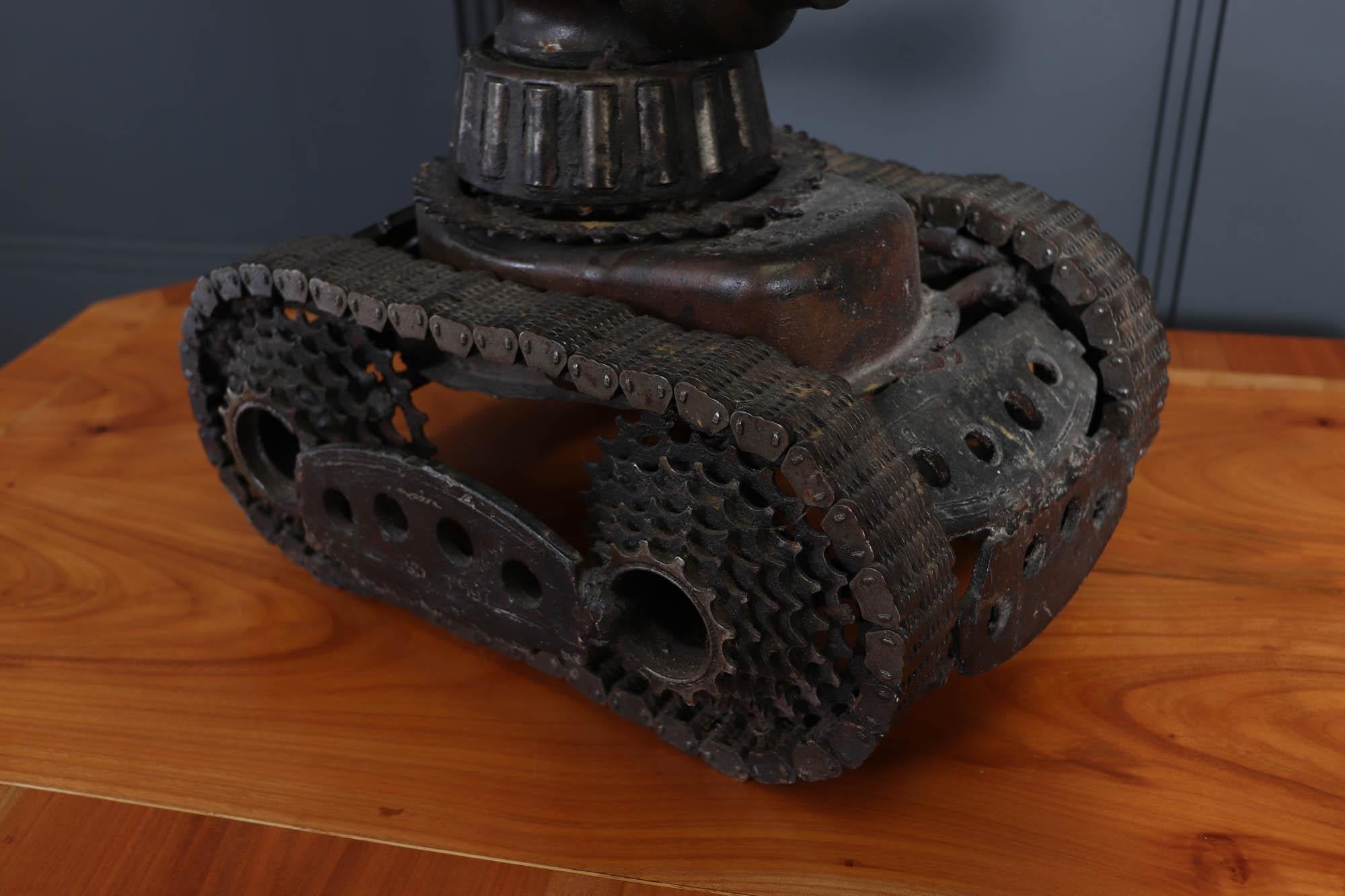Rottami di Metal Art di un carro armato c1970 in vendita 1