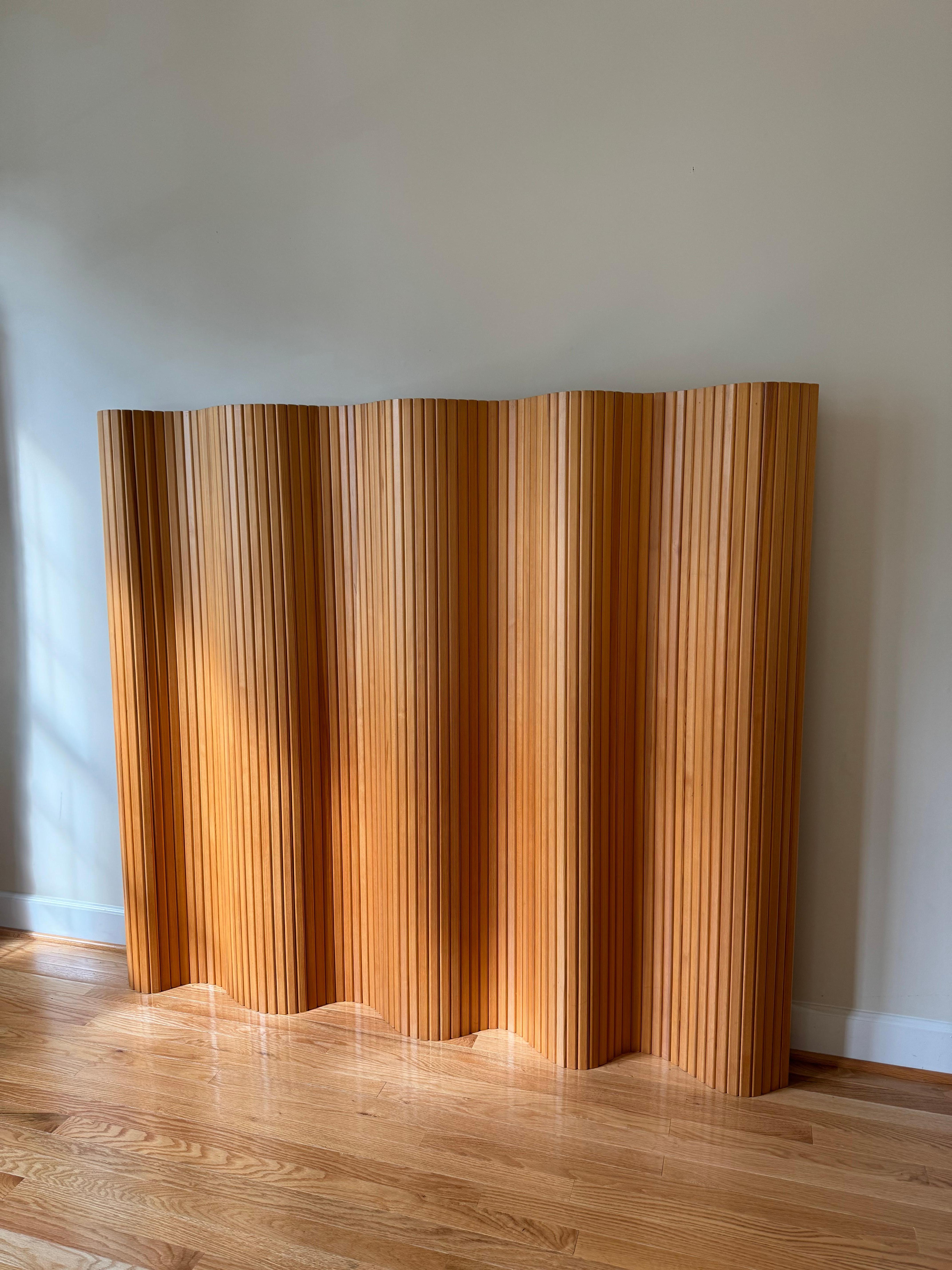 Screen 100 by Alvar Aalto for Artek 5
