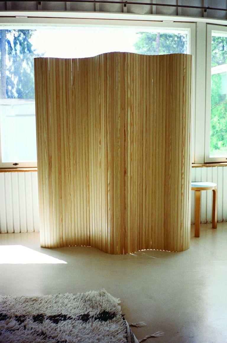Screen 100 in Pinewood by Artek and Alvar Aalto For Sale at 1stDibs