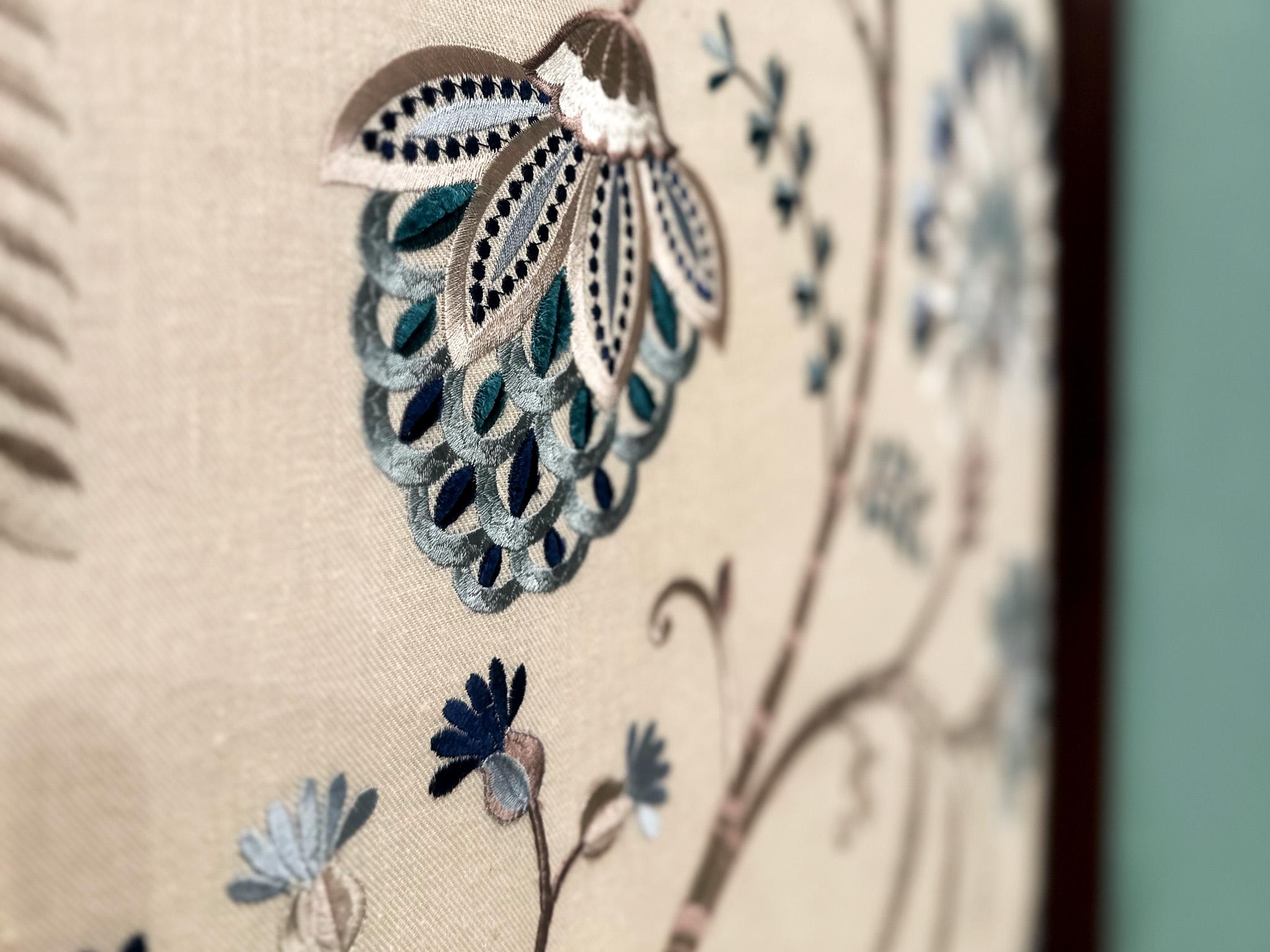 Screen in Rosewood & Two Fabrics, Sergio Rodrigues, 1960s - Lot 191A For Sale 3