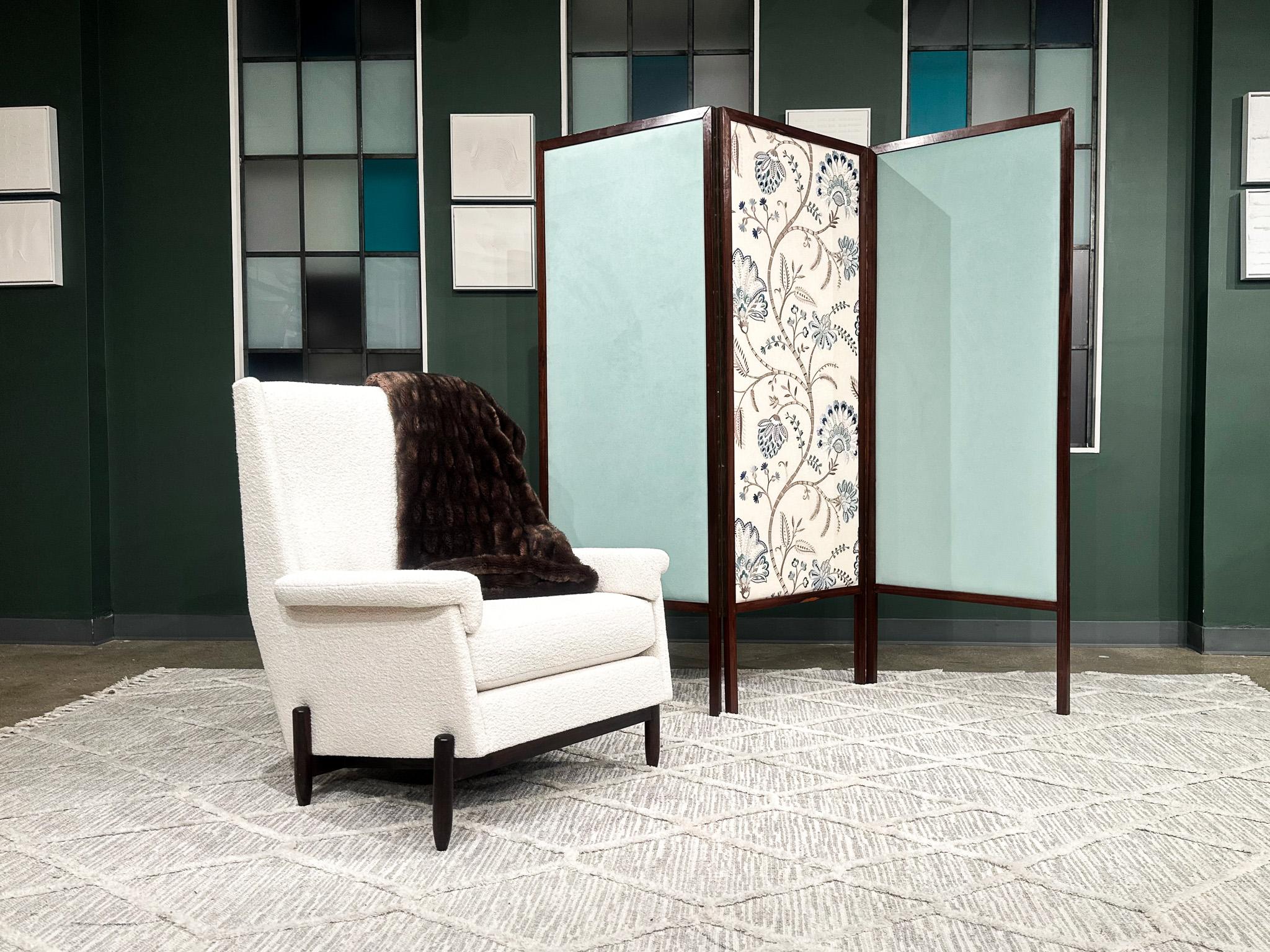Mid-Century Modern Screen in Rosewood & Two Fabrics, Sergio Rodrigues, 1960s - Lot 191A For Sale