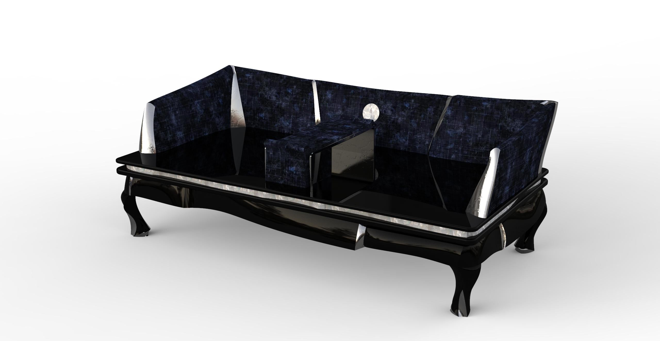 Cama Screen Luohan de latón, concha, alpaca y laca by Artempo
Dimensiones: P 106 x An 205 x Al 77 cm.
Materiales: Laca, latón, concha y alpaca.

Artempo significa arte del tiempo. Con el paso del tiempo, el arte puro quedará oculto por la