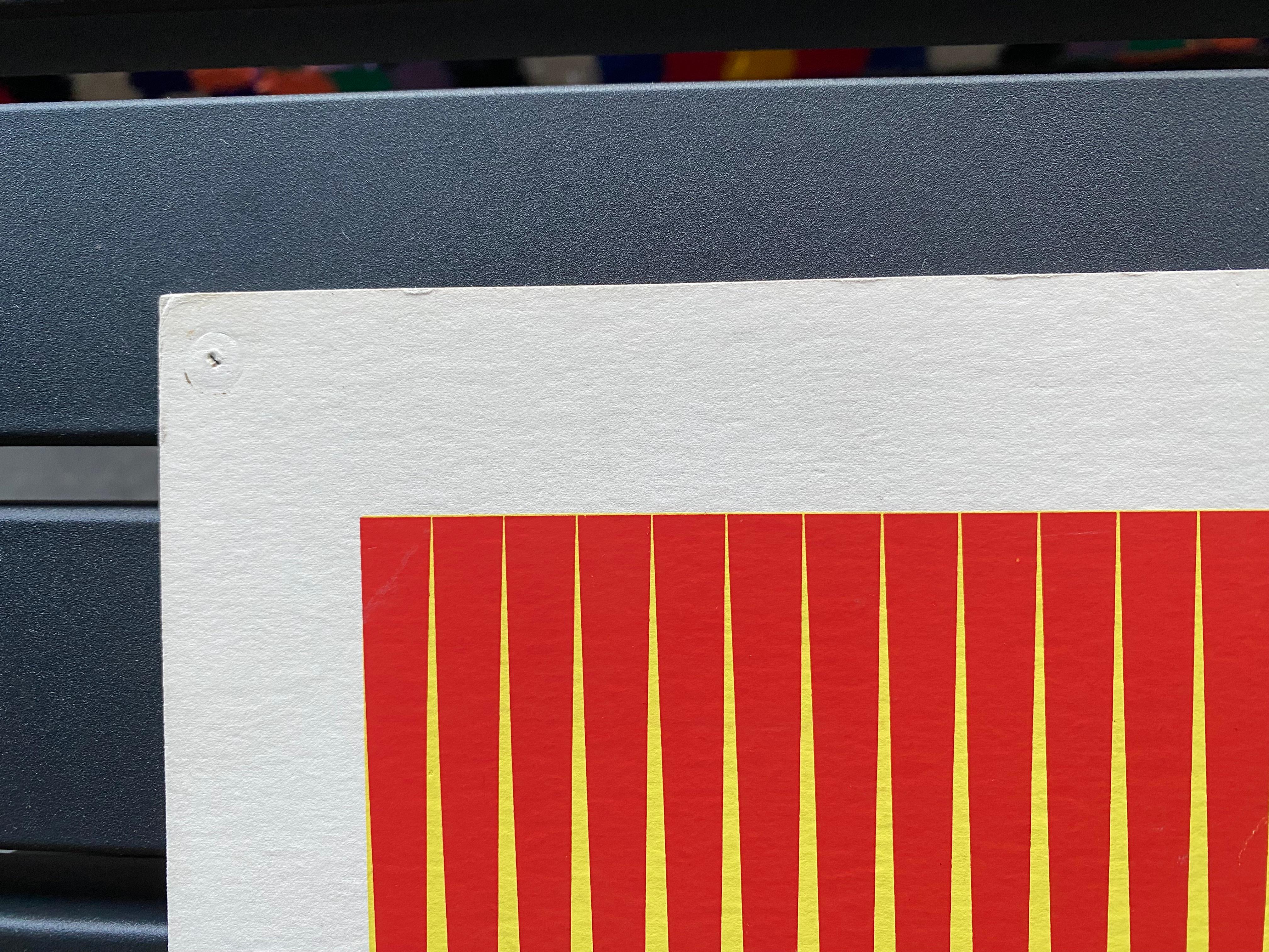 Screen print by the Italian Op-Art artist Getulio Alviani, yellow- red For Sale 1