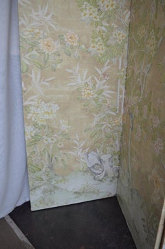 Raumteiler mit blattvergoldeten Details von Robert Crowder