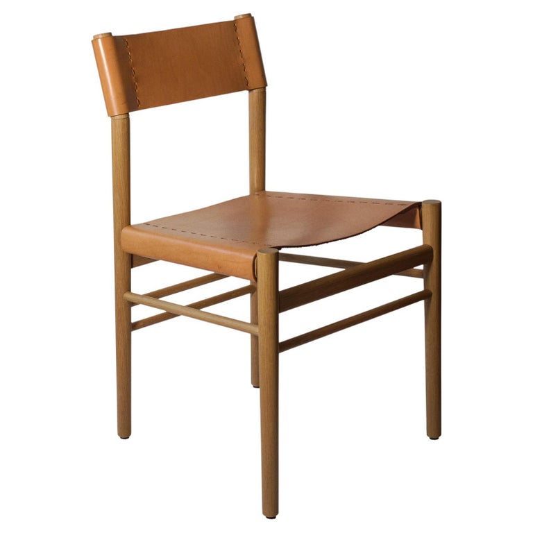 Scriba Contemporary Oak and Leather Dining Chair For Sale