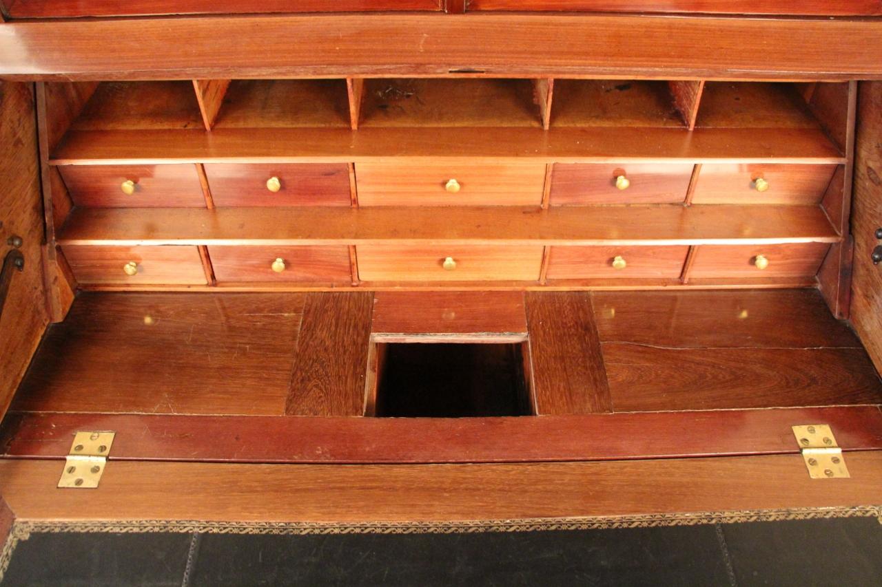 Libreria Scriban in massello, 18° secolo, Luigi XVI, Mobili da porto in vendita 6