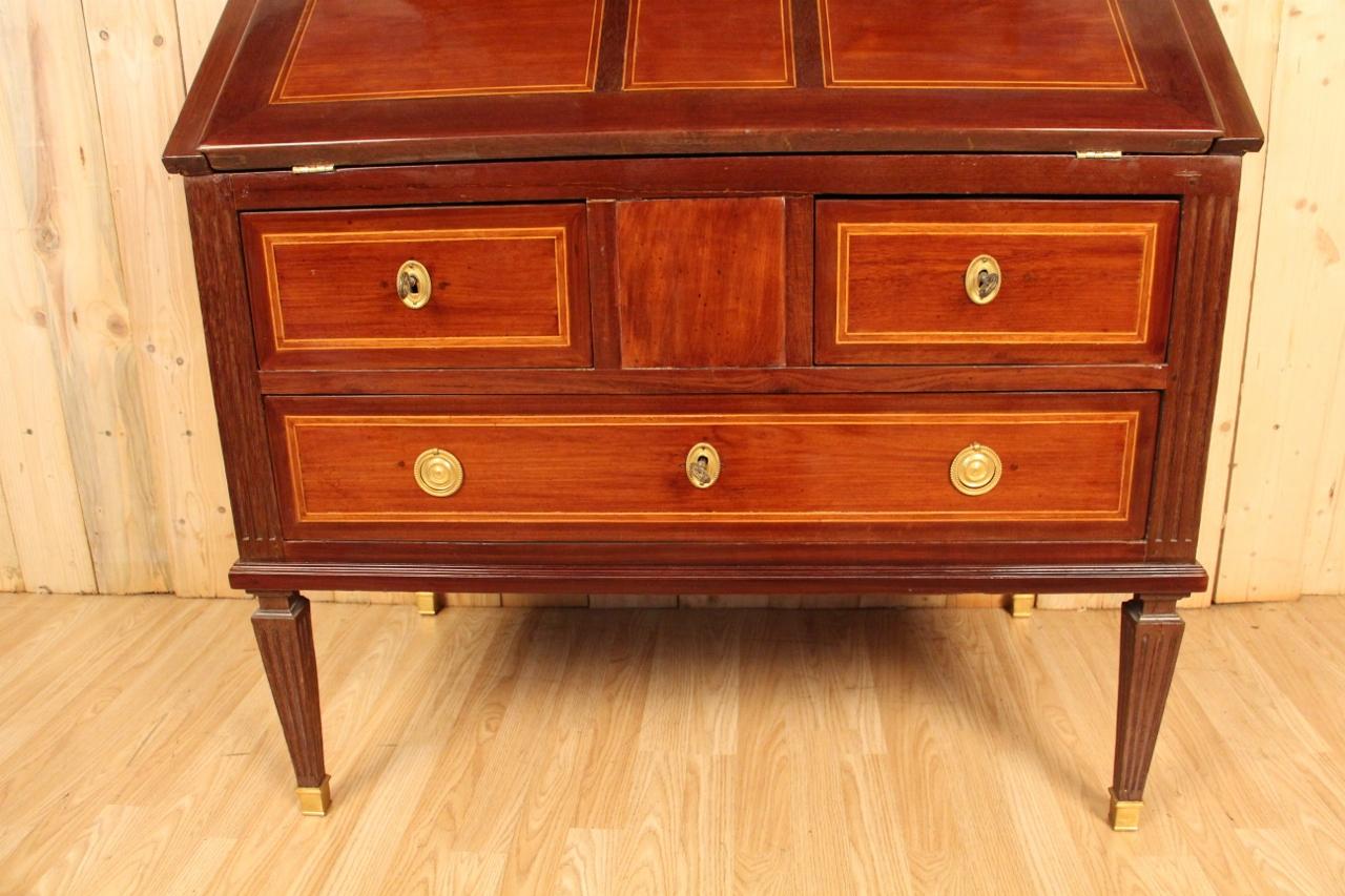 Legno Libreria Scriban in massello, 18° secolo, Luigi XVI, Mobili da porto in vendita