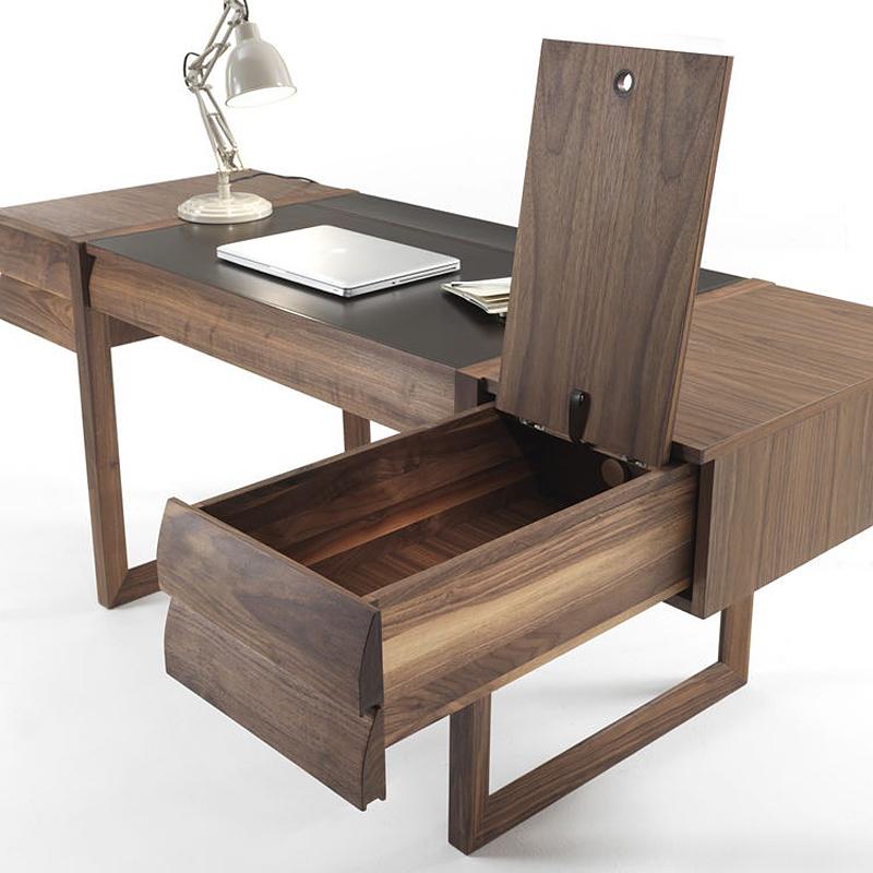 Scribe Desk in Walnut Wood In New Condition For Sale In Paris, FR