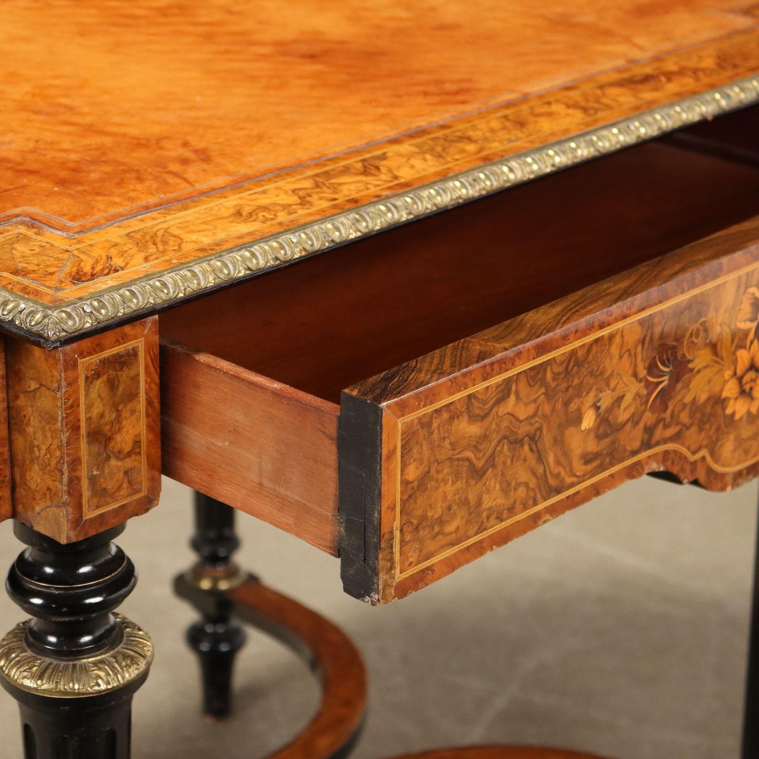 Scrittoio a Giorno WM. Johnson & Son Sheffield 1870 Ca. In condizioni discrete in vendita a Milano, IT