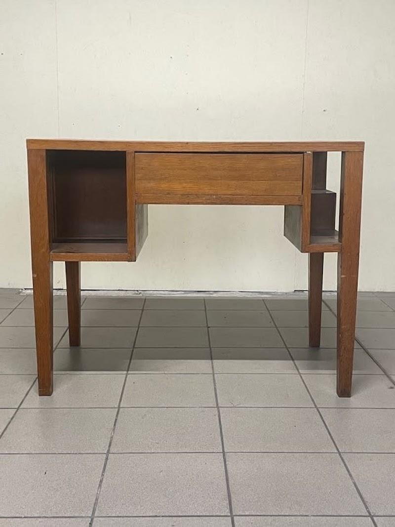 1930er Schreibtisch im Angebot 3