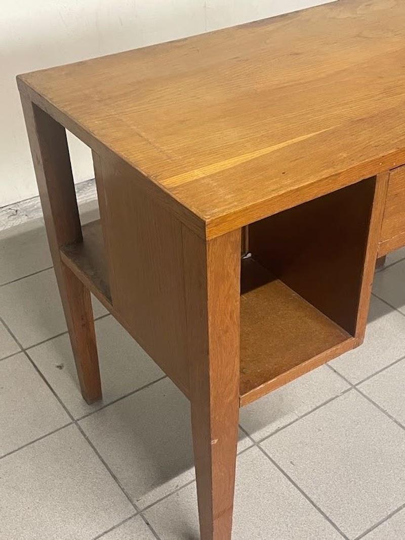 1930er Schreibtisch im Angebot 4