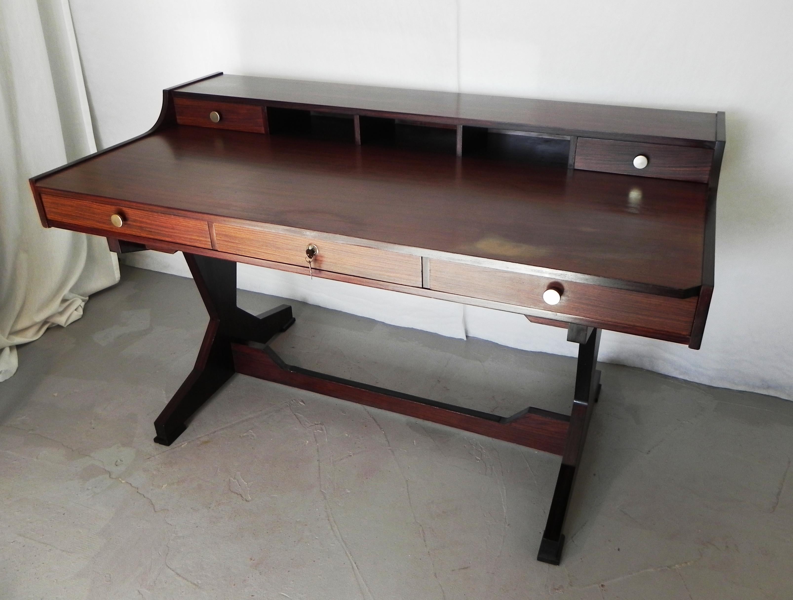 Mid-Century Modern 60s desk, Frattini style For Sale