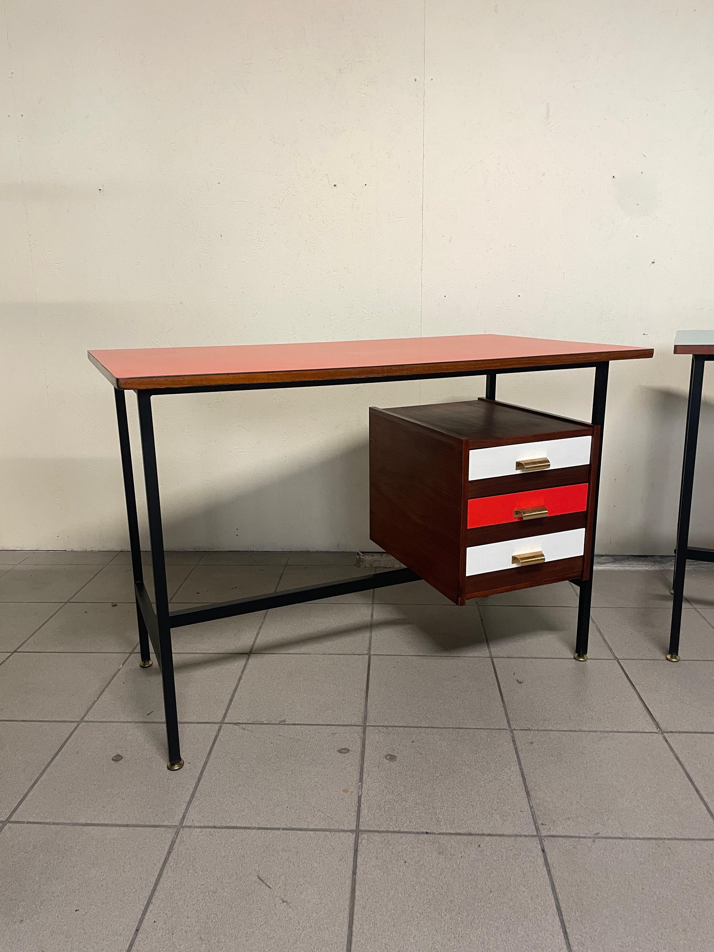 Mid-Century Modern 1960s desk top in colorful formica For Sale