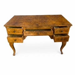 Écritoire de style baroque, en noyer plaqué, 1700, Nord de l'Italie