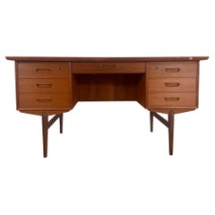 Danish Mid-Century teak writing desk with drawers, 1960s