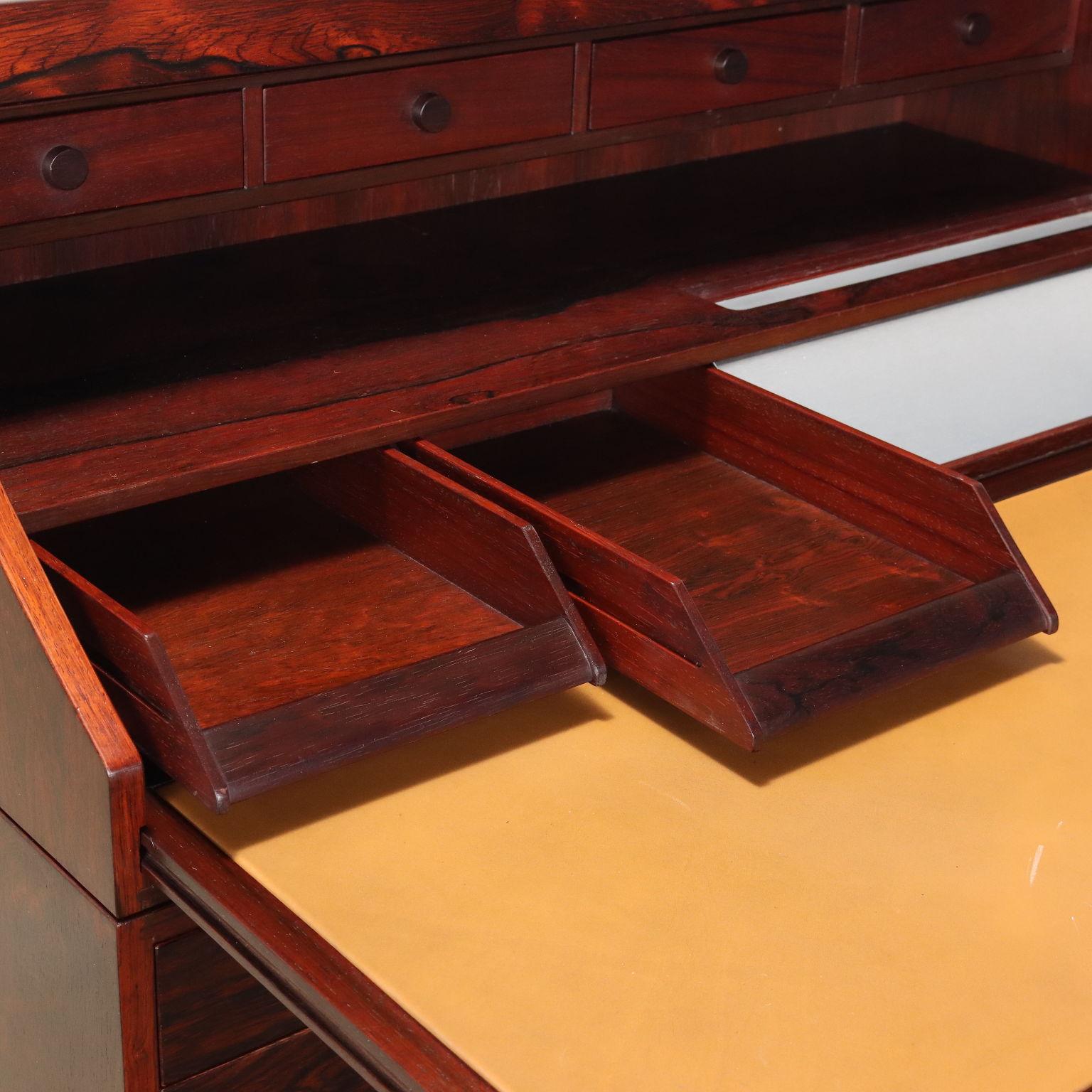 Escritorio de Gianfranco Frattini para Bernini años 60 Italiano en venta