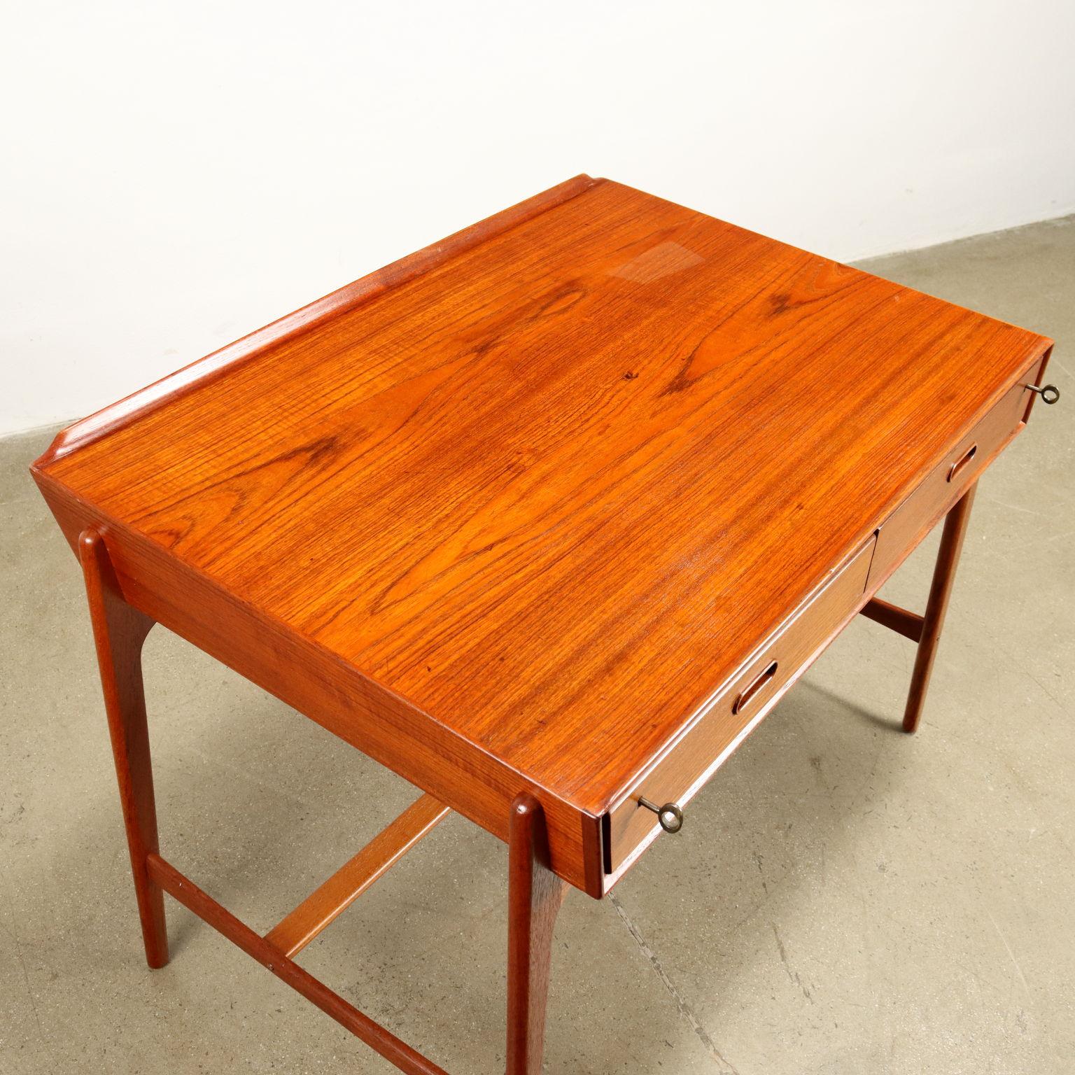 Schreibtisch von Svend Åge Madsen für Sigurd Hansen 1950er Jahre (Moderne der Mitte des Jahrhunderts) im Angebot
