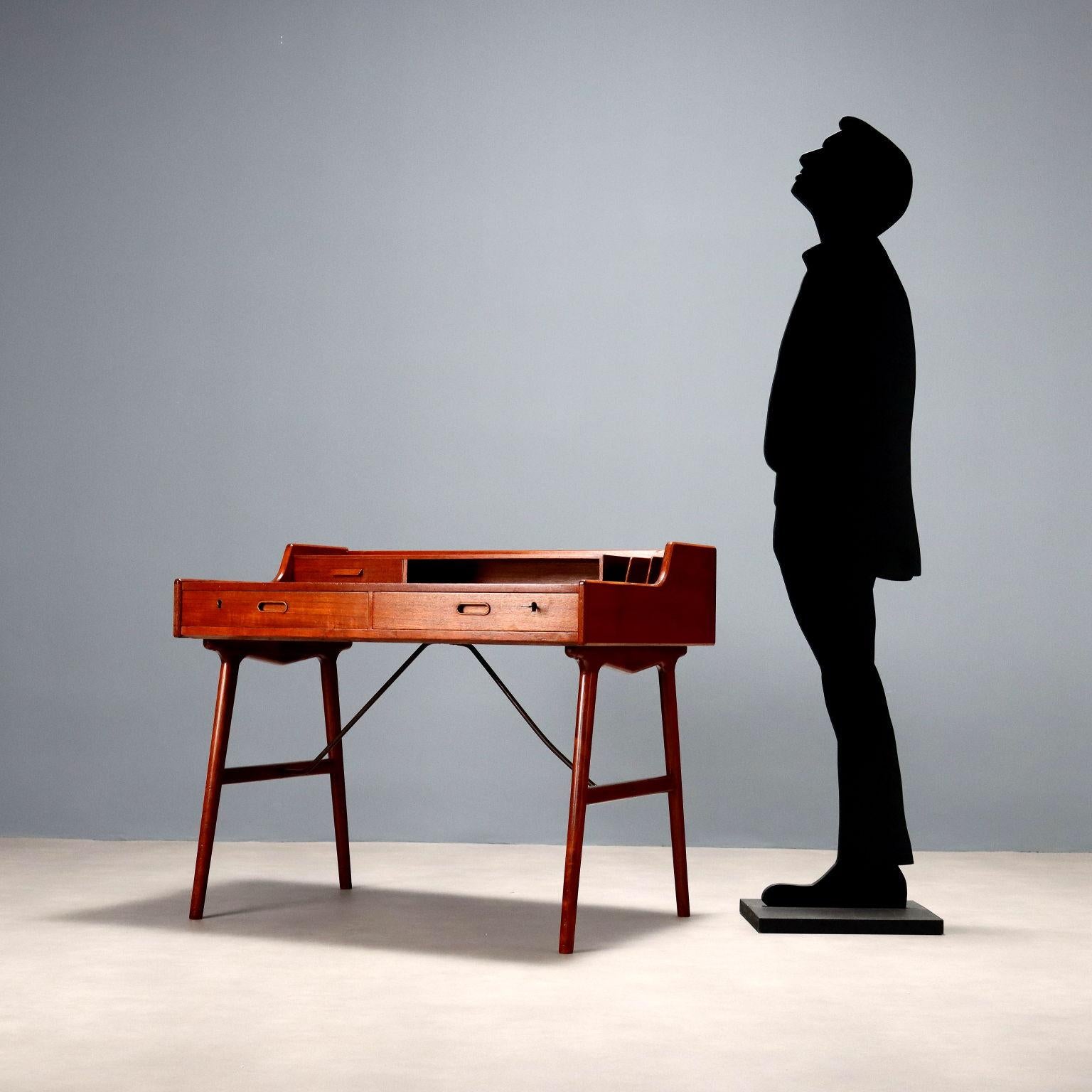 Mid-Century Modern Bureau par Svend Åge Madsen pour Sigurd Hansen années 1950 en vente