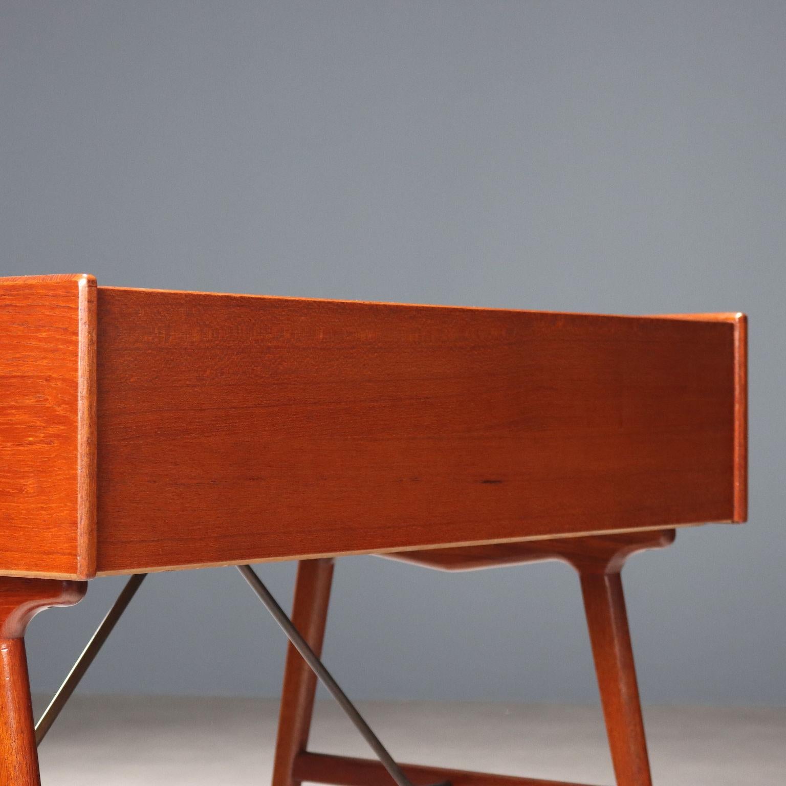 Bureau par Svend Åge Madsen pour Sigurd Hansen années 1950 en vente 1