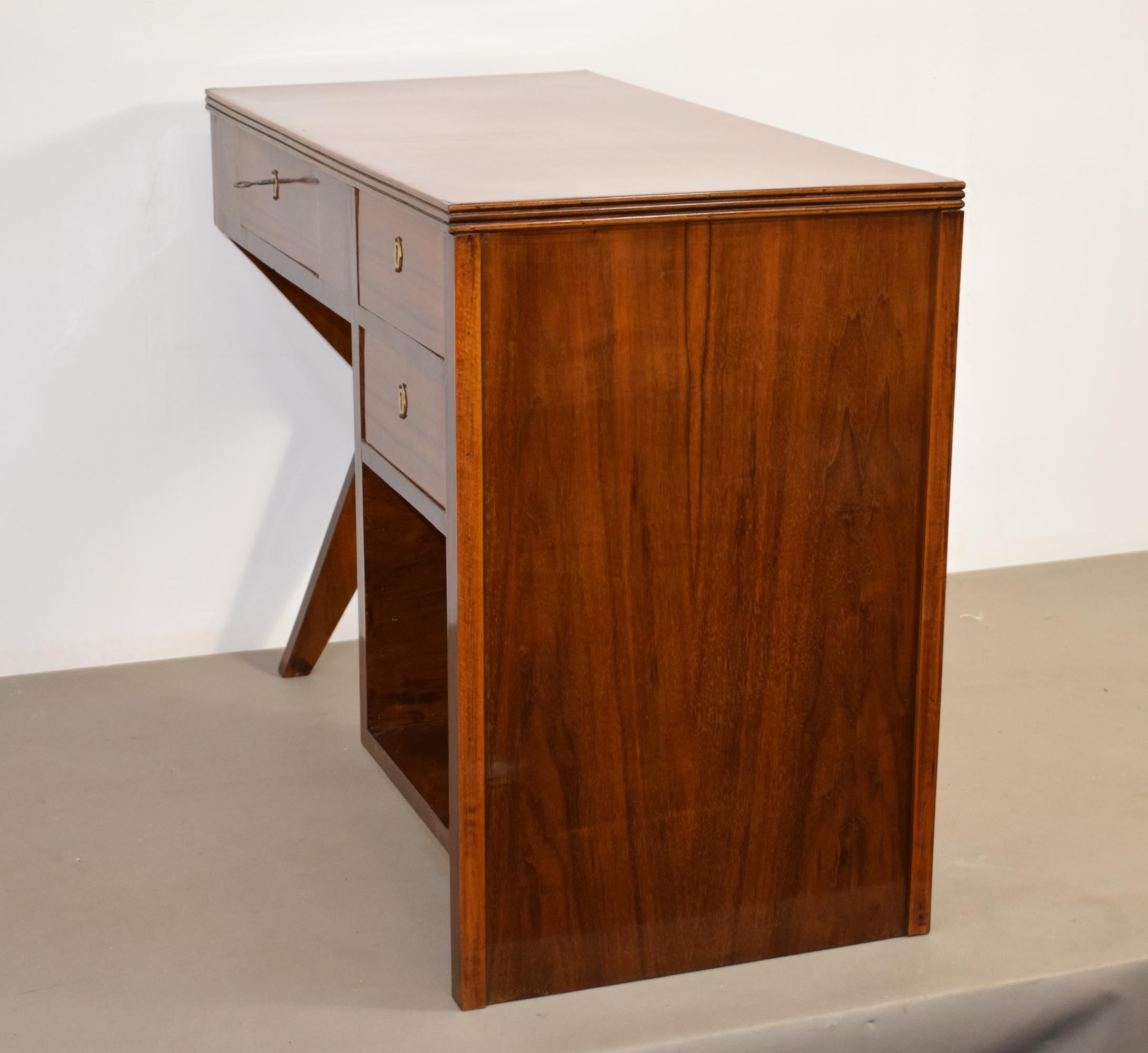 Wooden writing desk, Italy, 1940s. 4