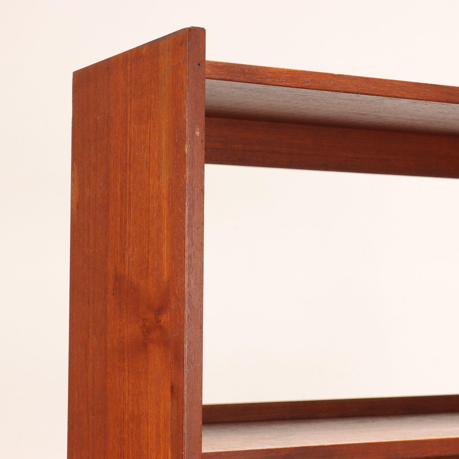 Proserpio Vintage 60s Teak Furnier Holz Schreibtisch (Italian) im Angebot