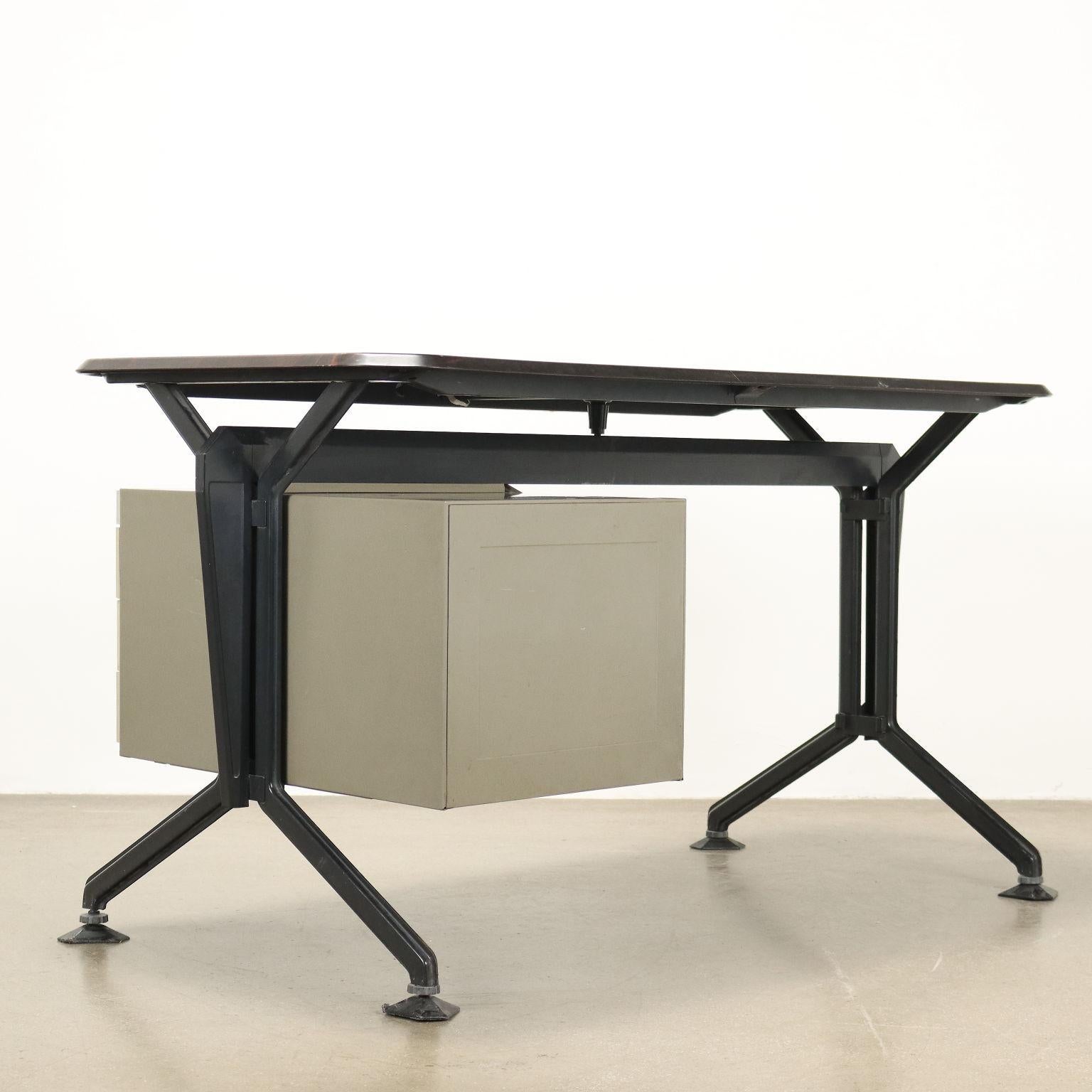 BBPRs 'Arco'-Schreibtisch für Olivetti 60er-70er Jahre im Angebot 3