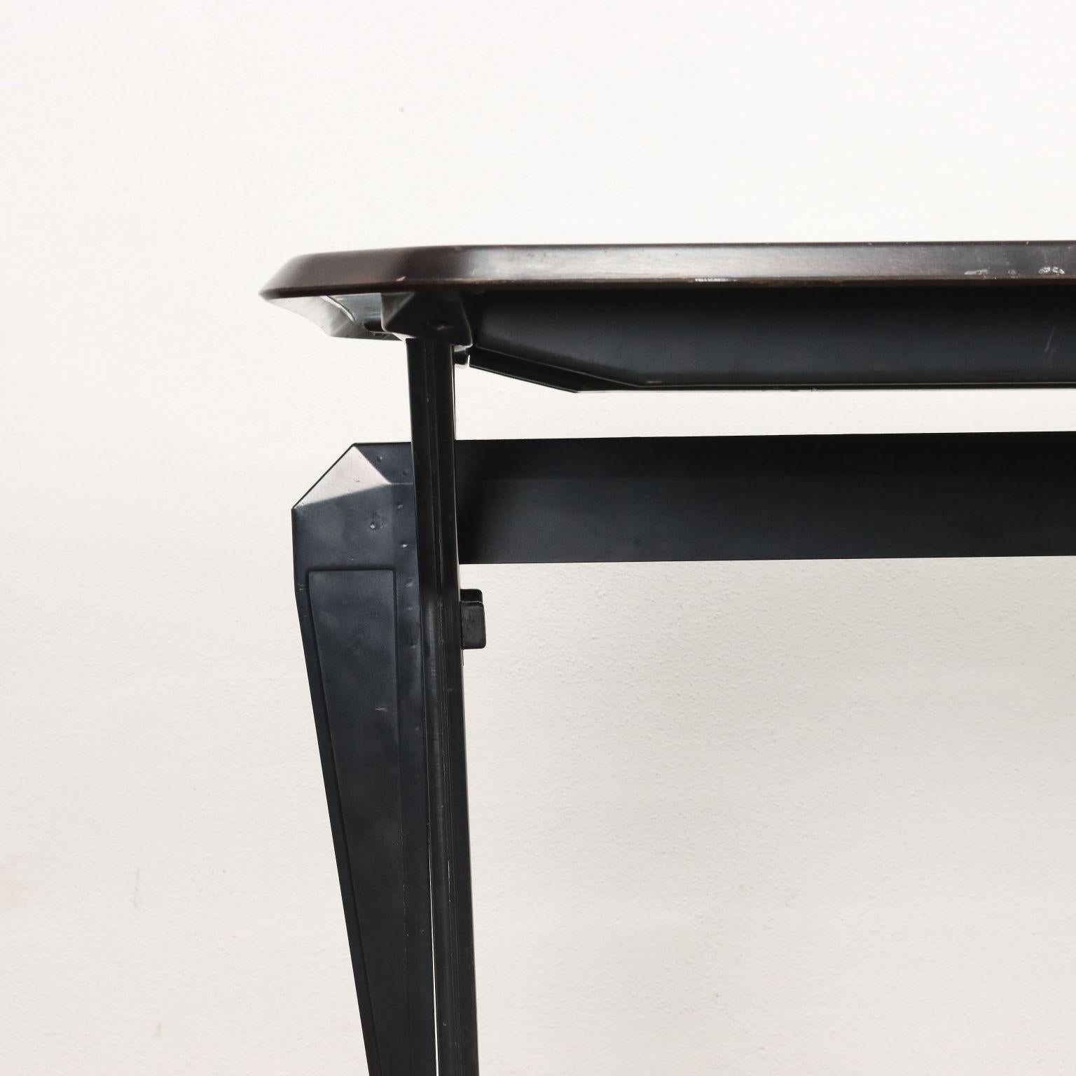 Mid-Century Modern Arch Desk by BBPR for Olivetti 60s-70s For Sale