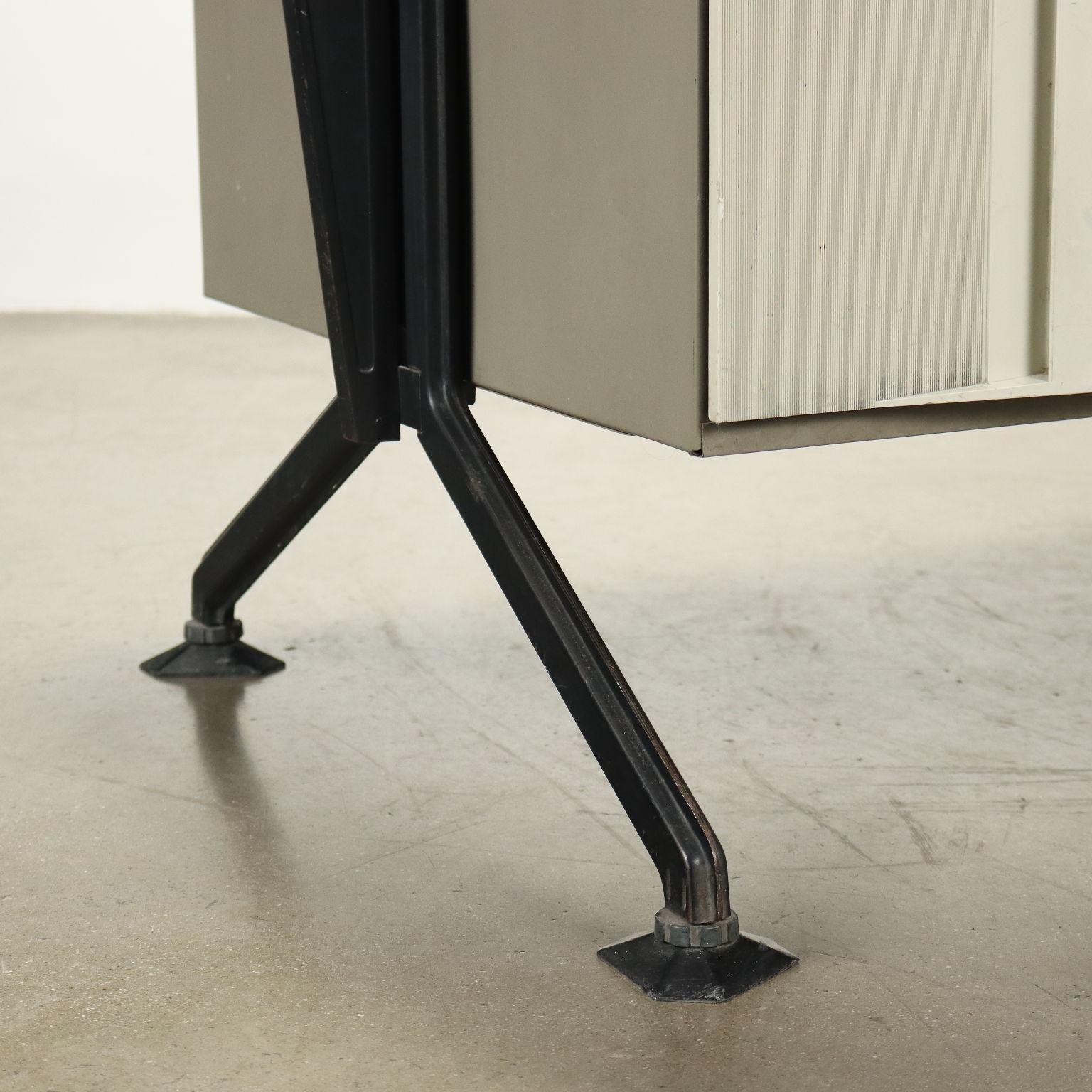 BBPRs 'Arco'-Schreibtisch für Olivetti 60er-70er Jahre im Angebot 2