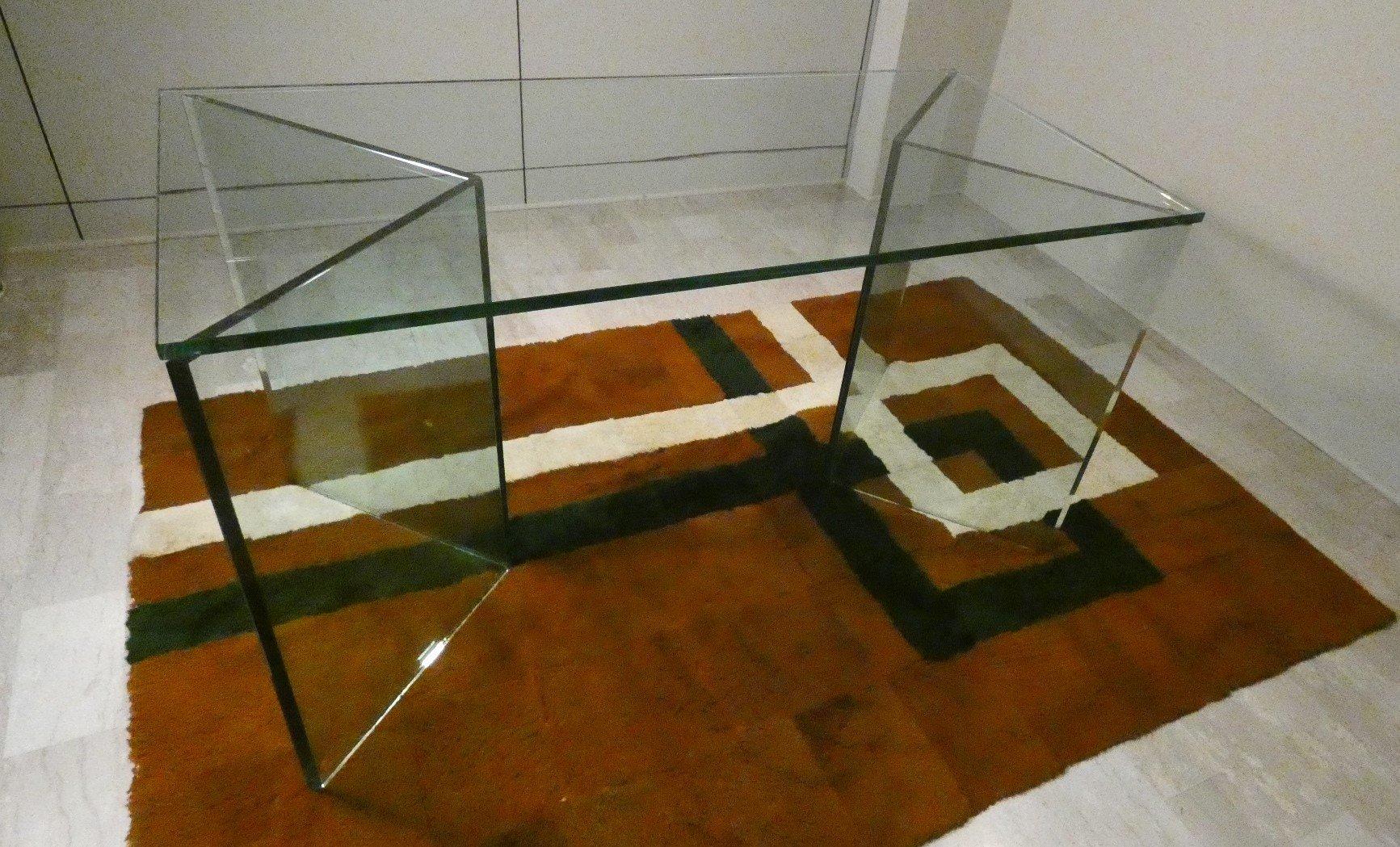 Minimalismo Scrivania Bacco in vetro trasparente attribuita a Tonelli, Italia, anni '80 in vendita