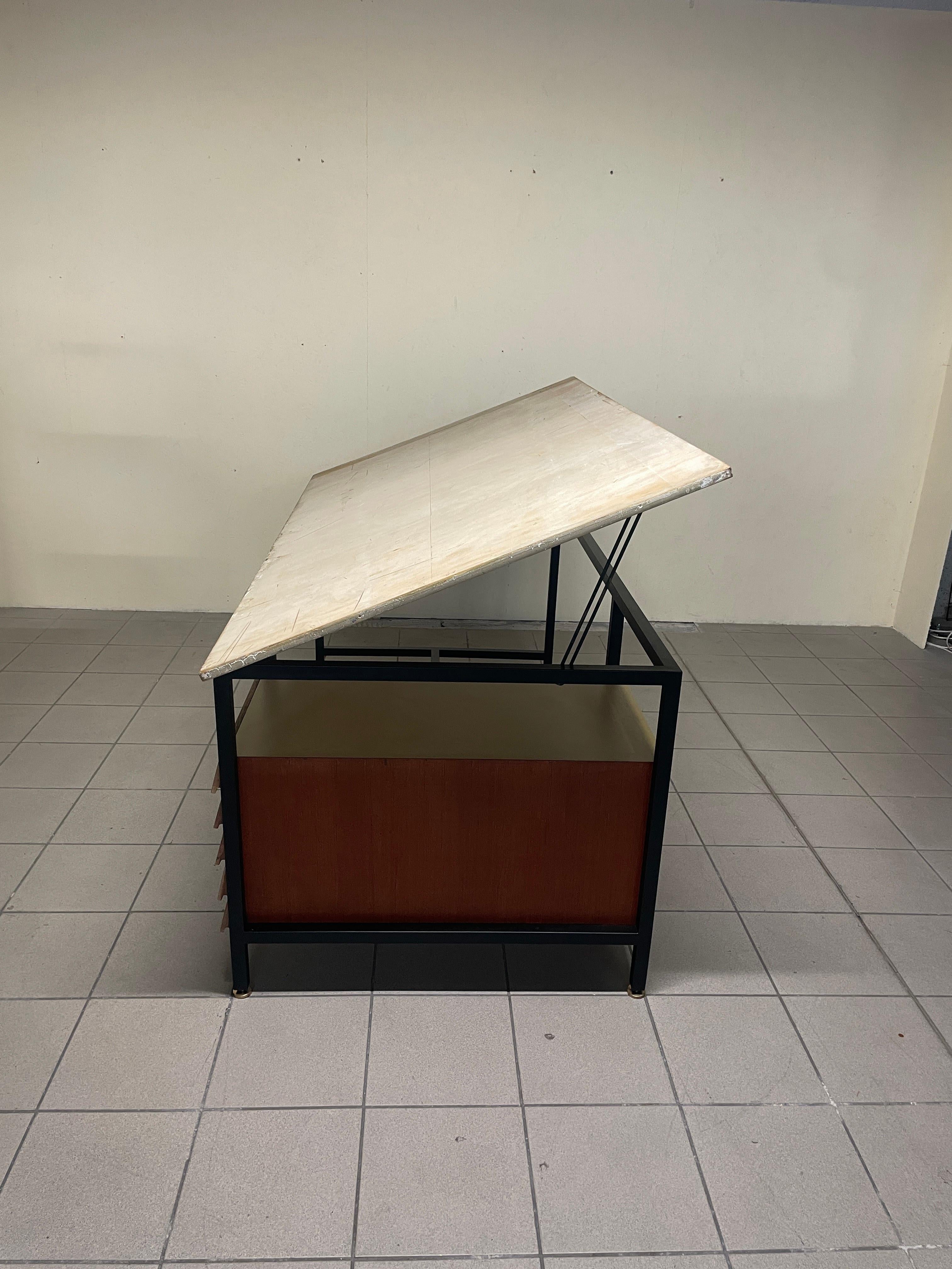 Bureau à plateau basculant 1960 en vente 5