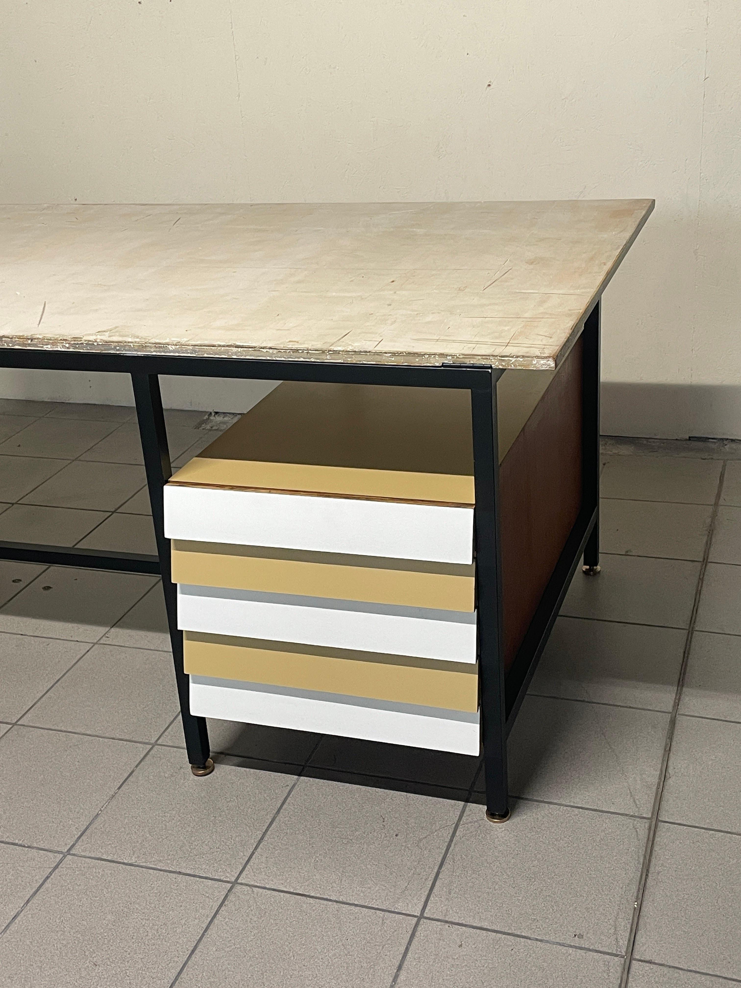 Italian Bureau à plateau basculant 1960 en vente