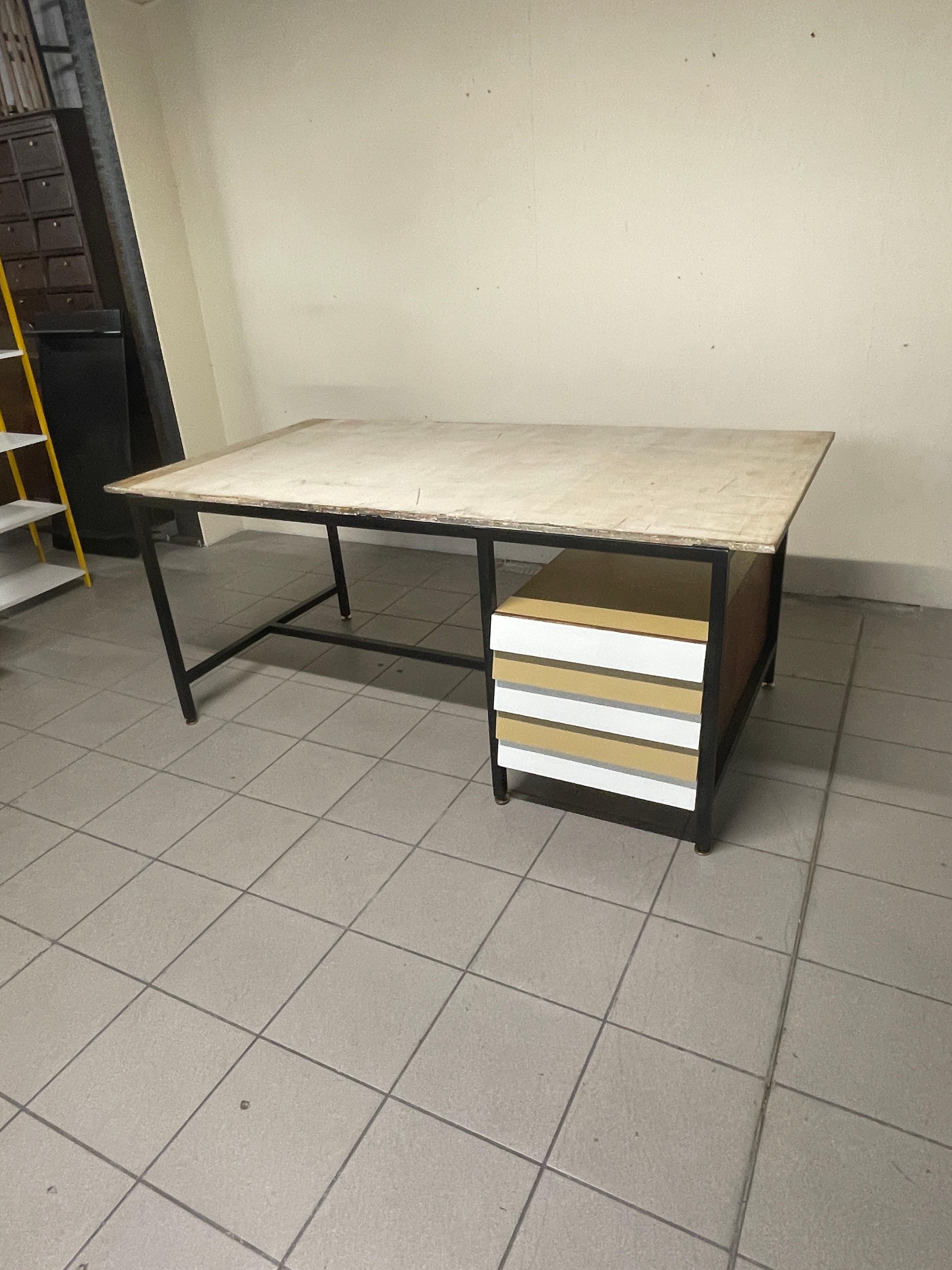 Bureau à plateau basculant 1960 Bon état - En vente à SAN PIETRO MOSEZZO, NO