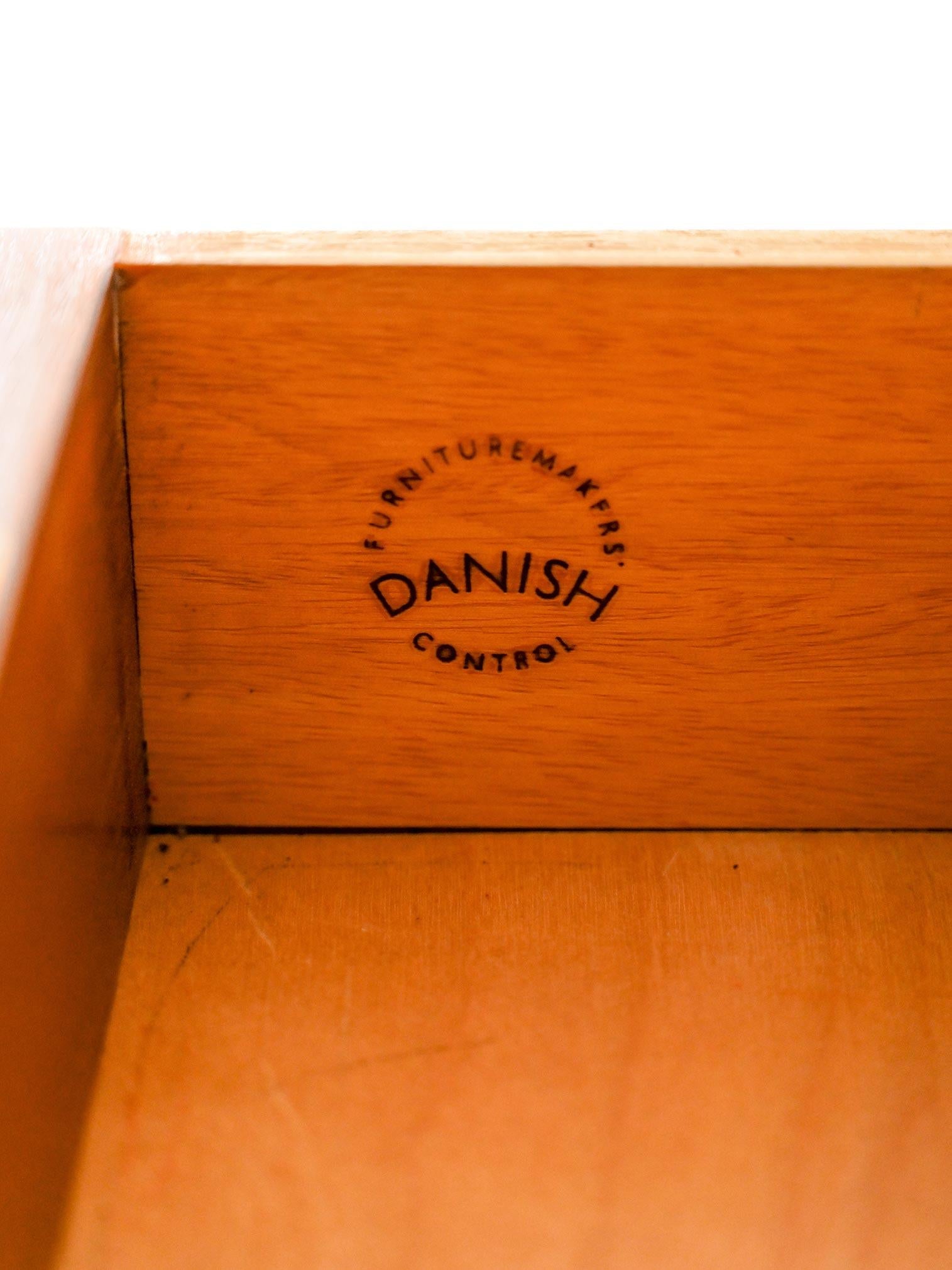 Bureau danois d'Arne Wahl Iversen en vente 4