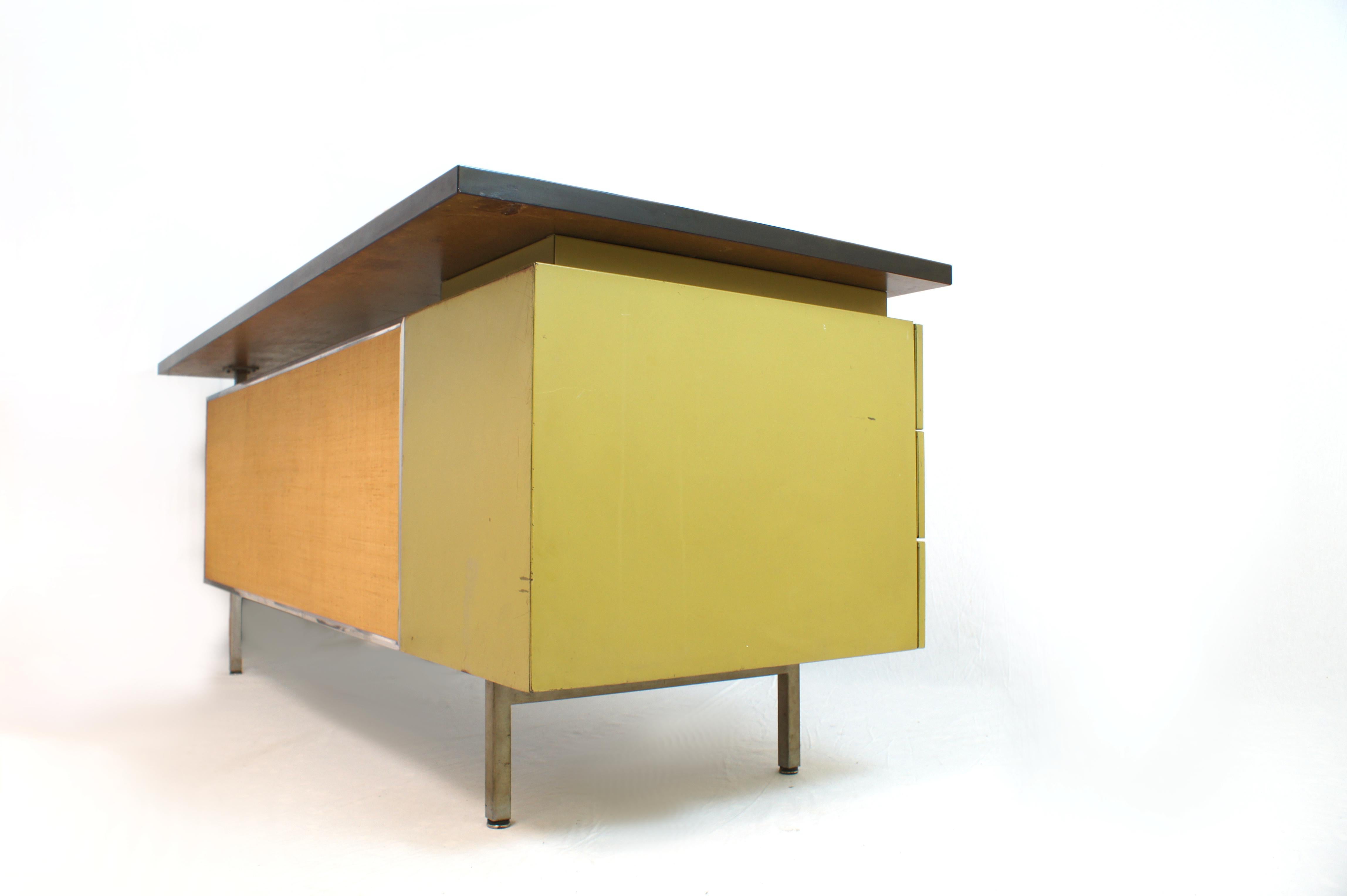 Late 20th Century 1970s desk George Nelson for ICF De Padova For Sale