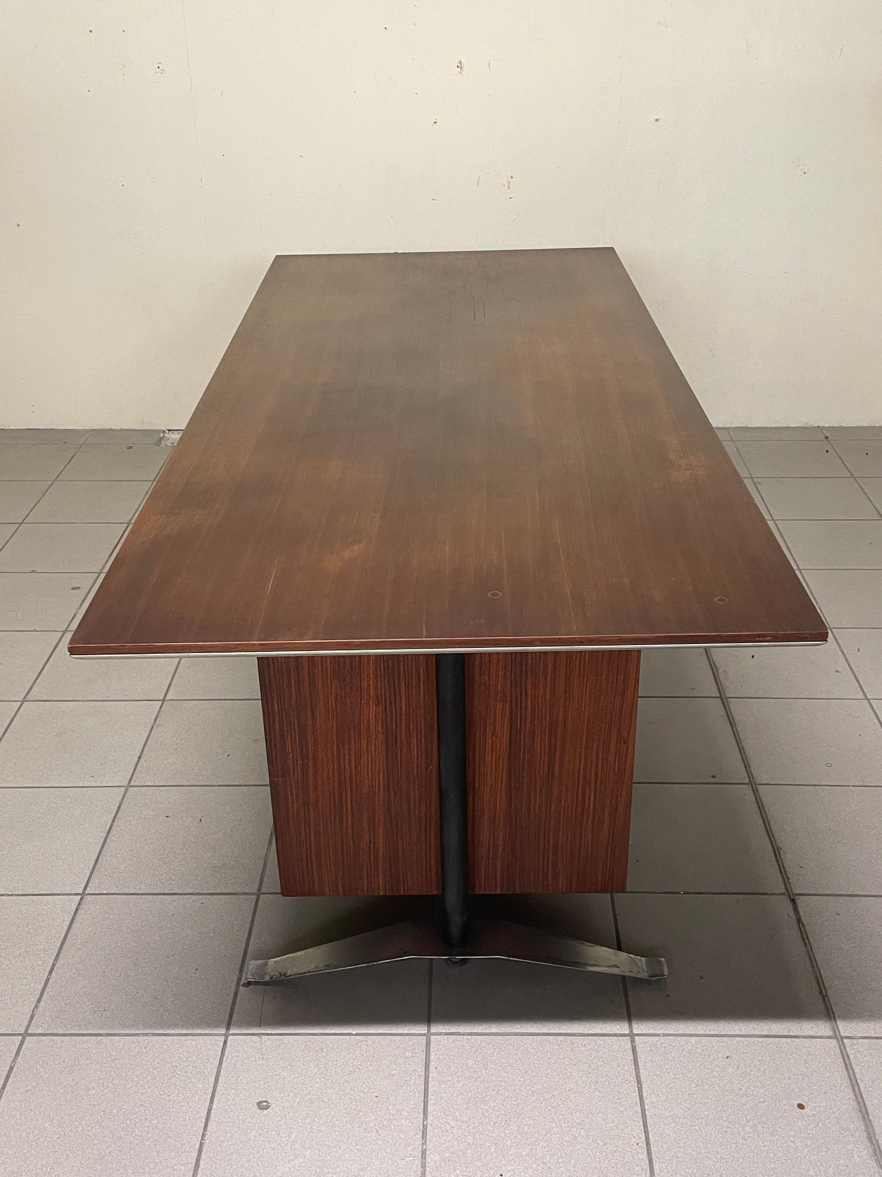 Chefschreibtisch von Alberto Rosselli für Arflex, 1961 im Angebot 3