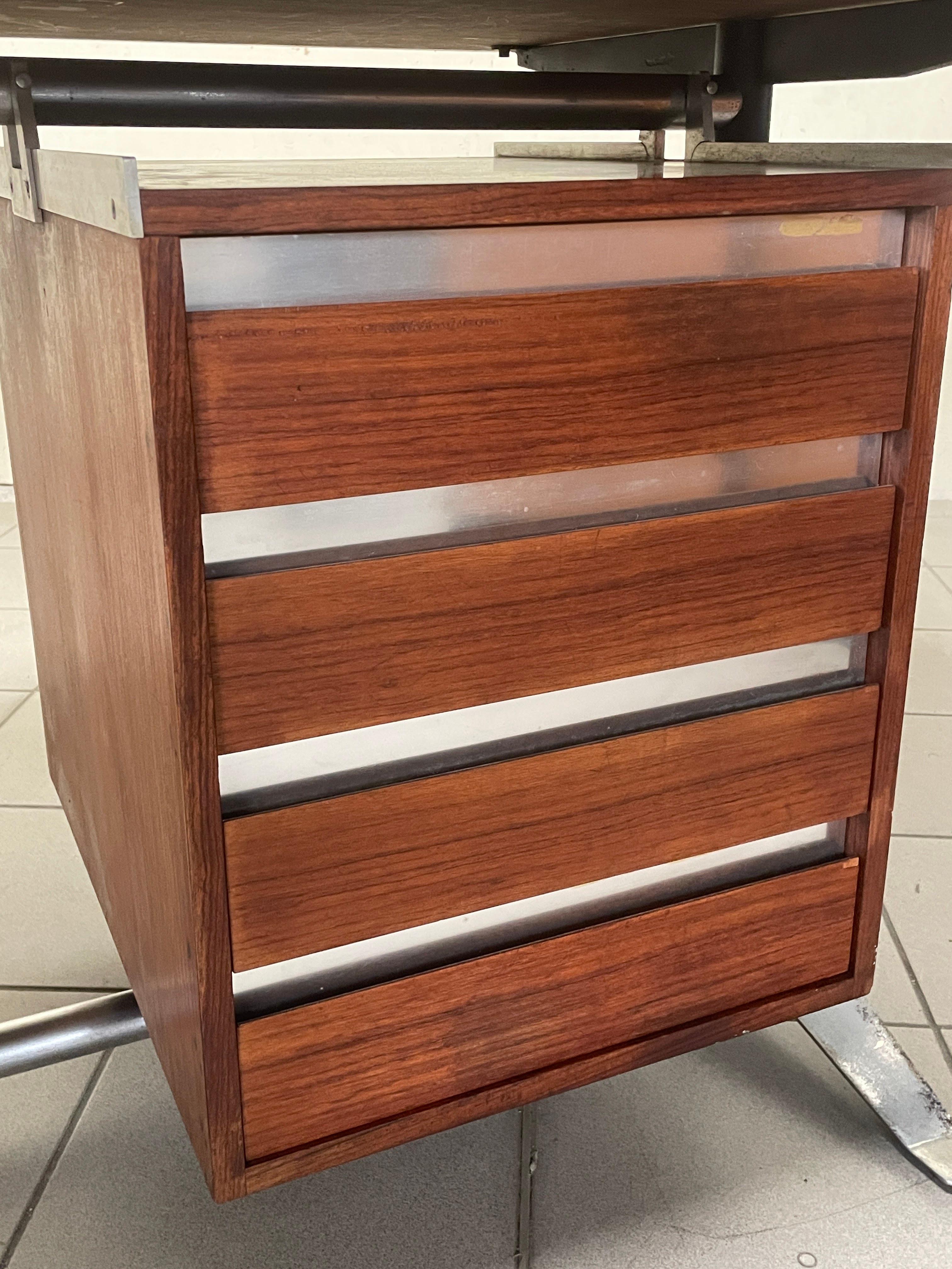 Chefschreibtisch von Alberto Rosselli für Arflex, 1961 im Angebot 11