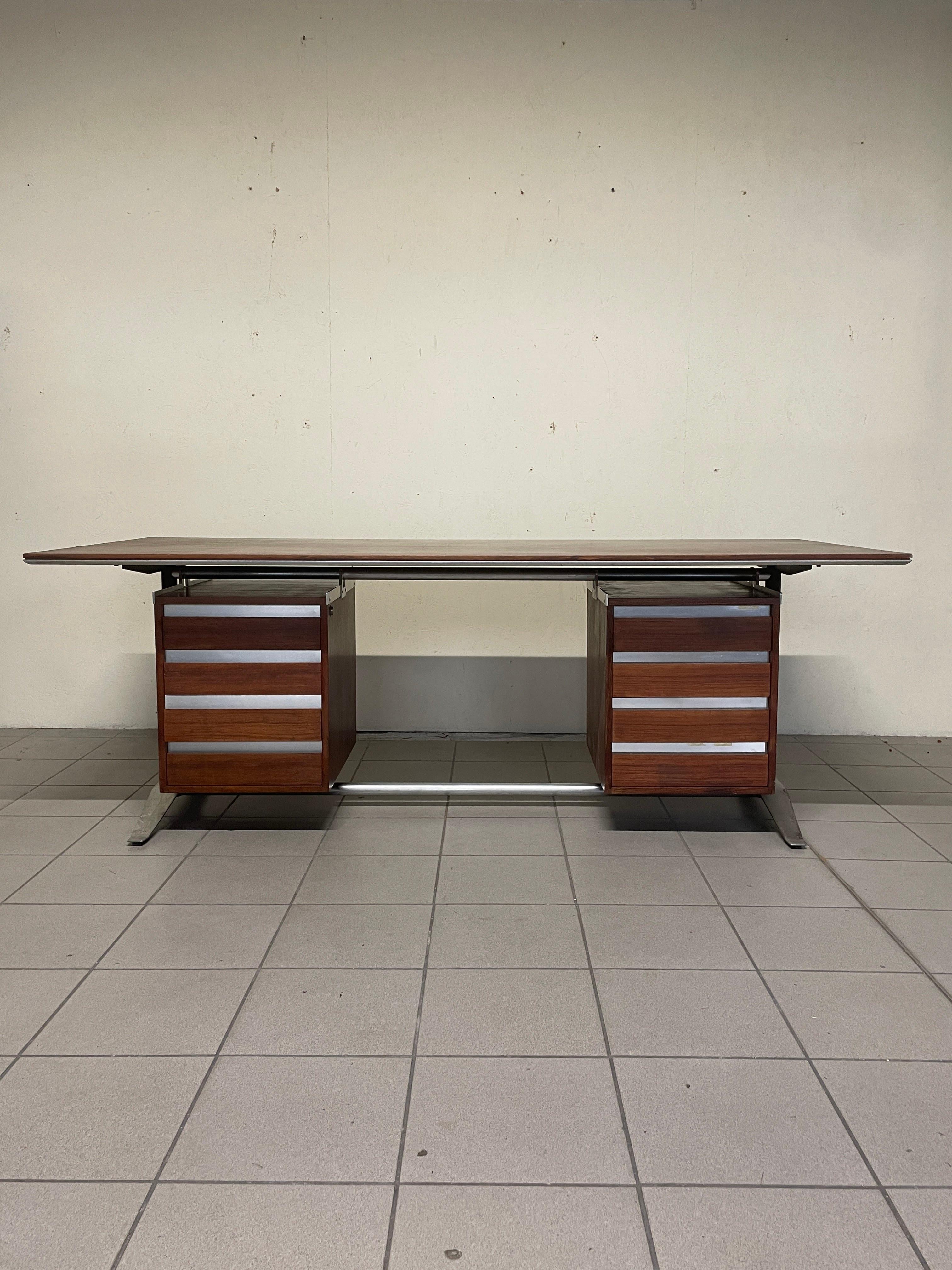 Chefschreibtisch von Alberto Rosselli für Arflex, 1961 (Moderne der Mitte des Jahrhunderts) im Angebot