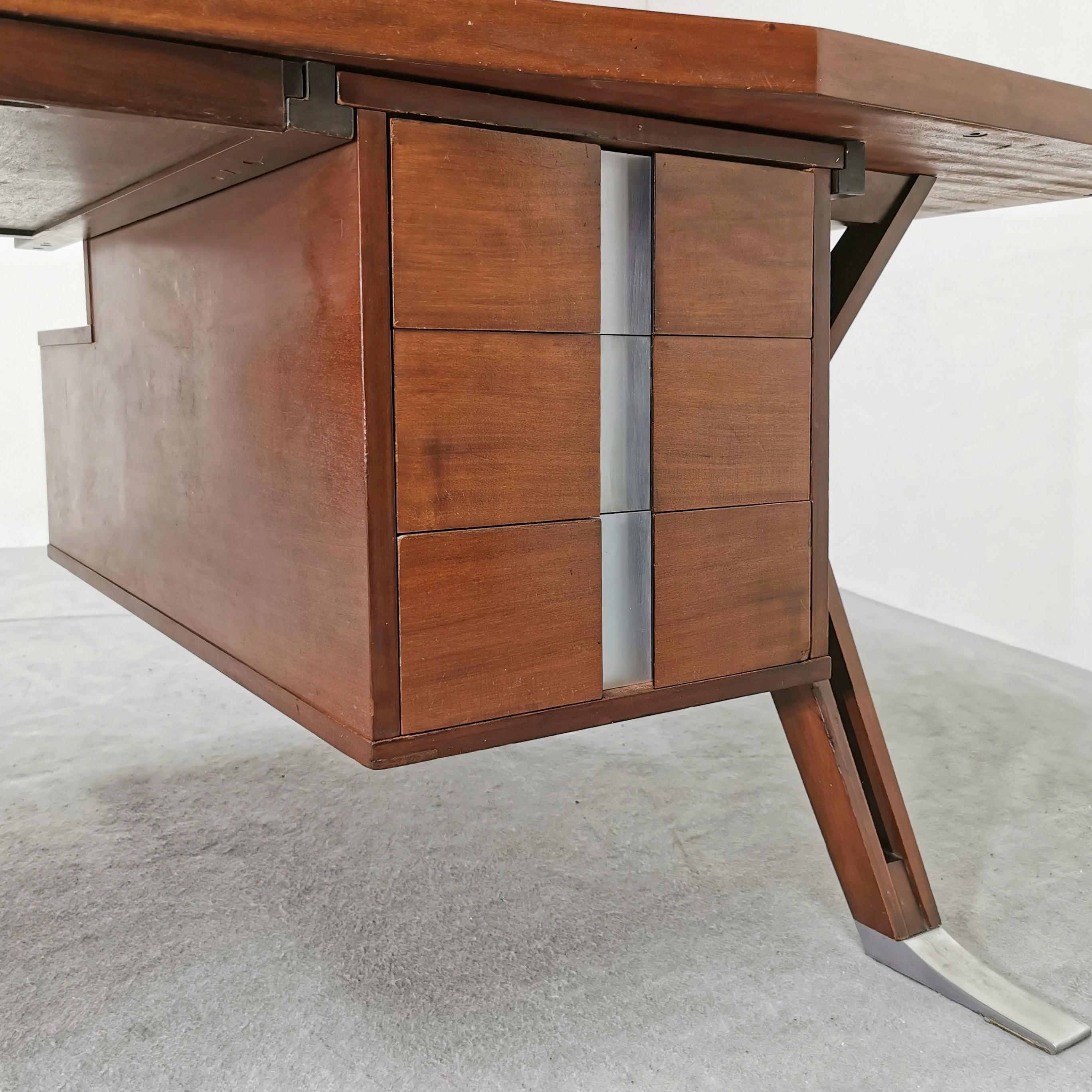 Mid-Century Modern Teak Executive Desk designer Ico Parisi for MIM 1950s For Sale