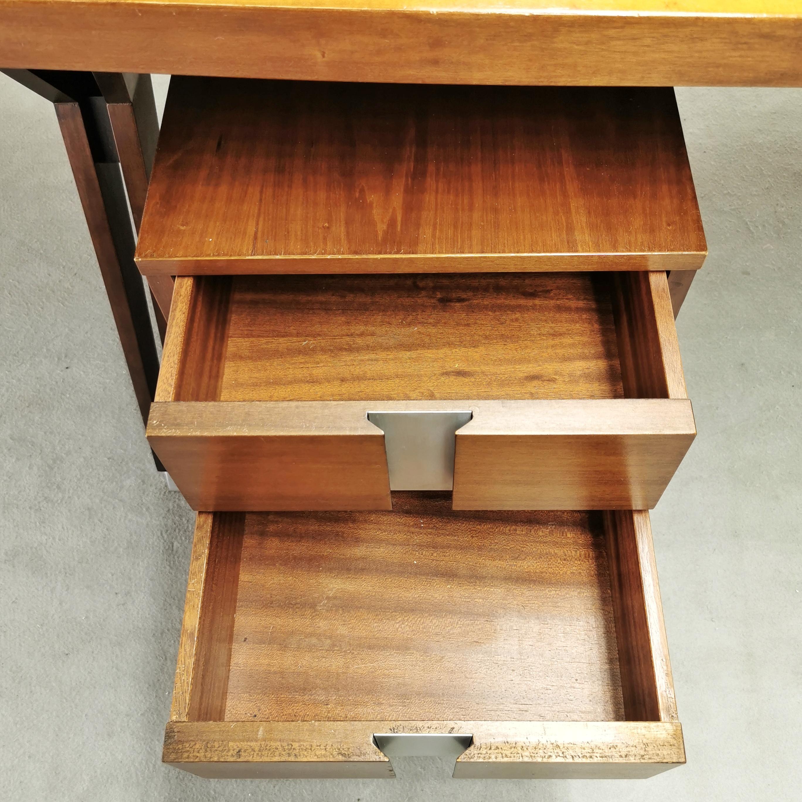 Teak Executive Desk designer Ico Parisi for MIM 1950s For Sale 1
