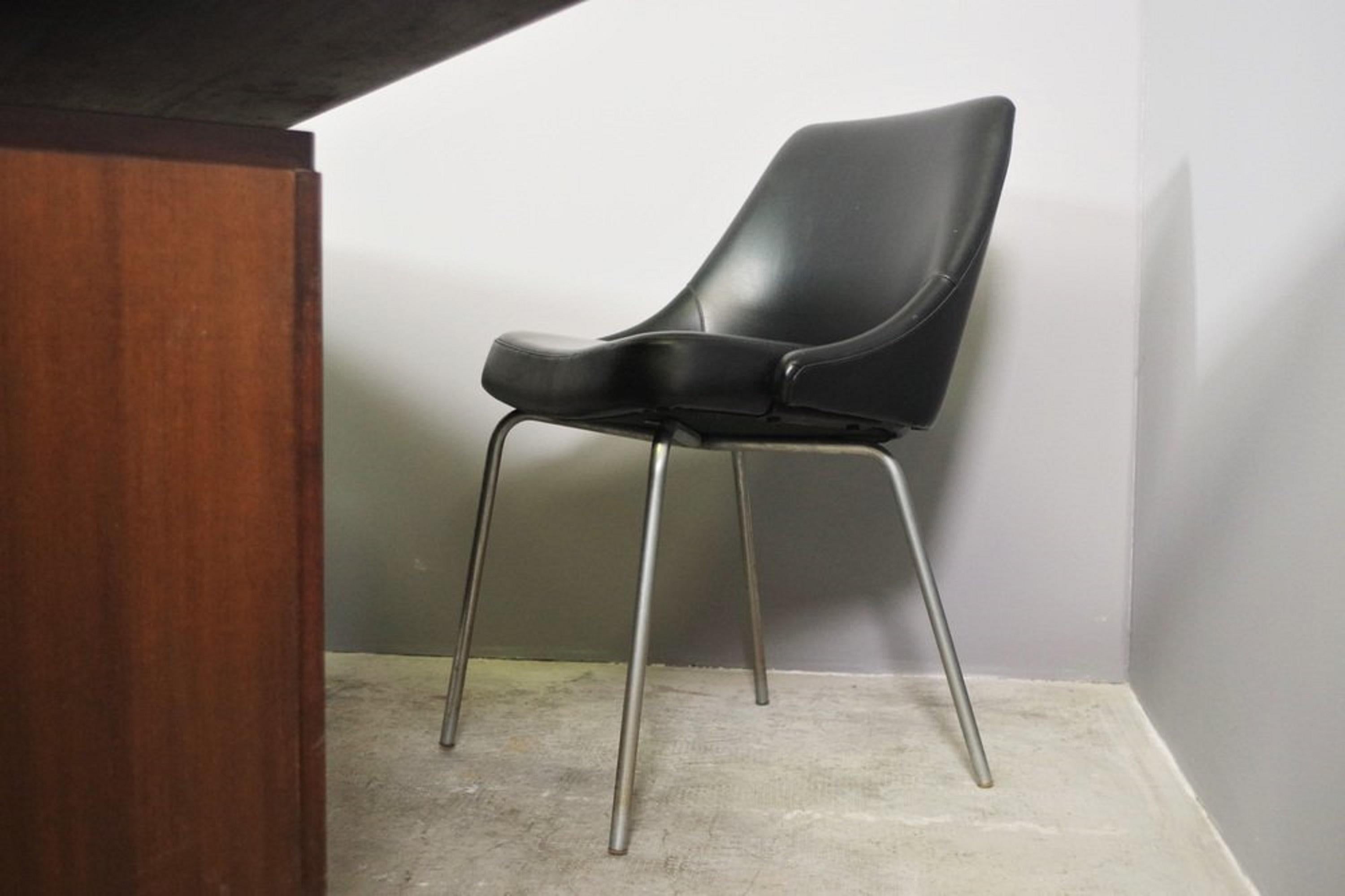 Scrivania e due sedie di Fantoni, anni '60, set di 3 in vendita 7