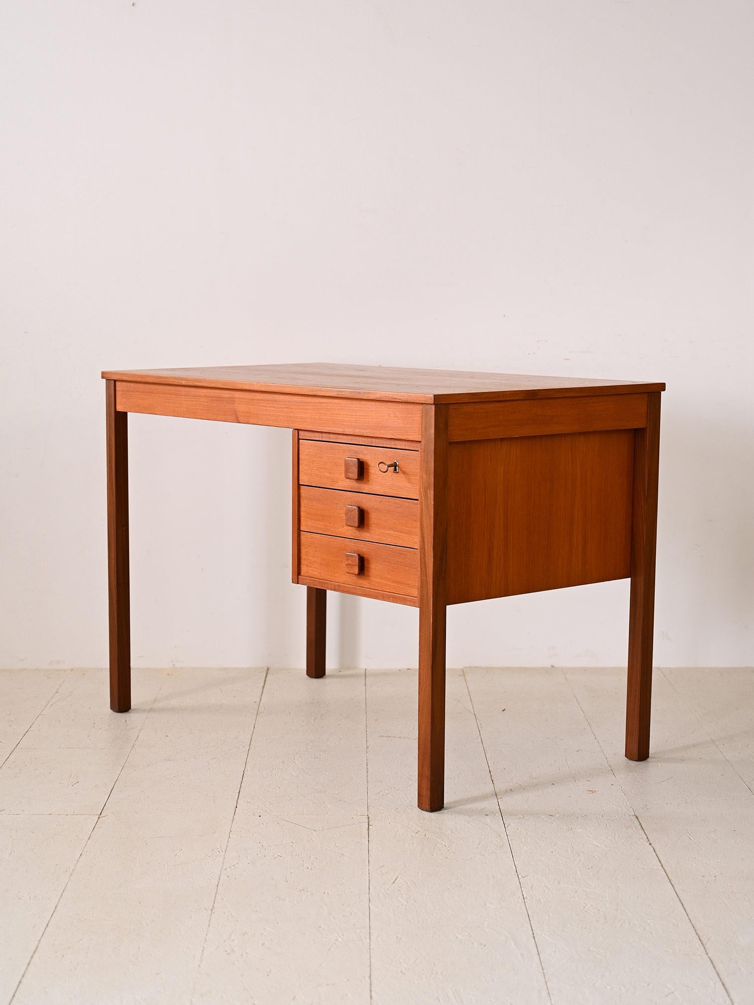 Scandinavian Teak desk with 3 side drawers For Sale